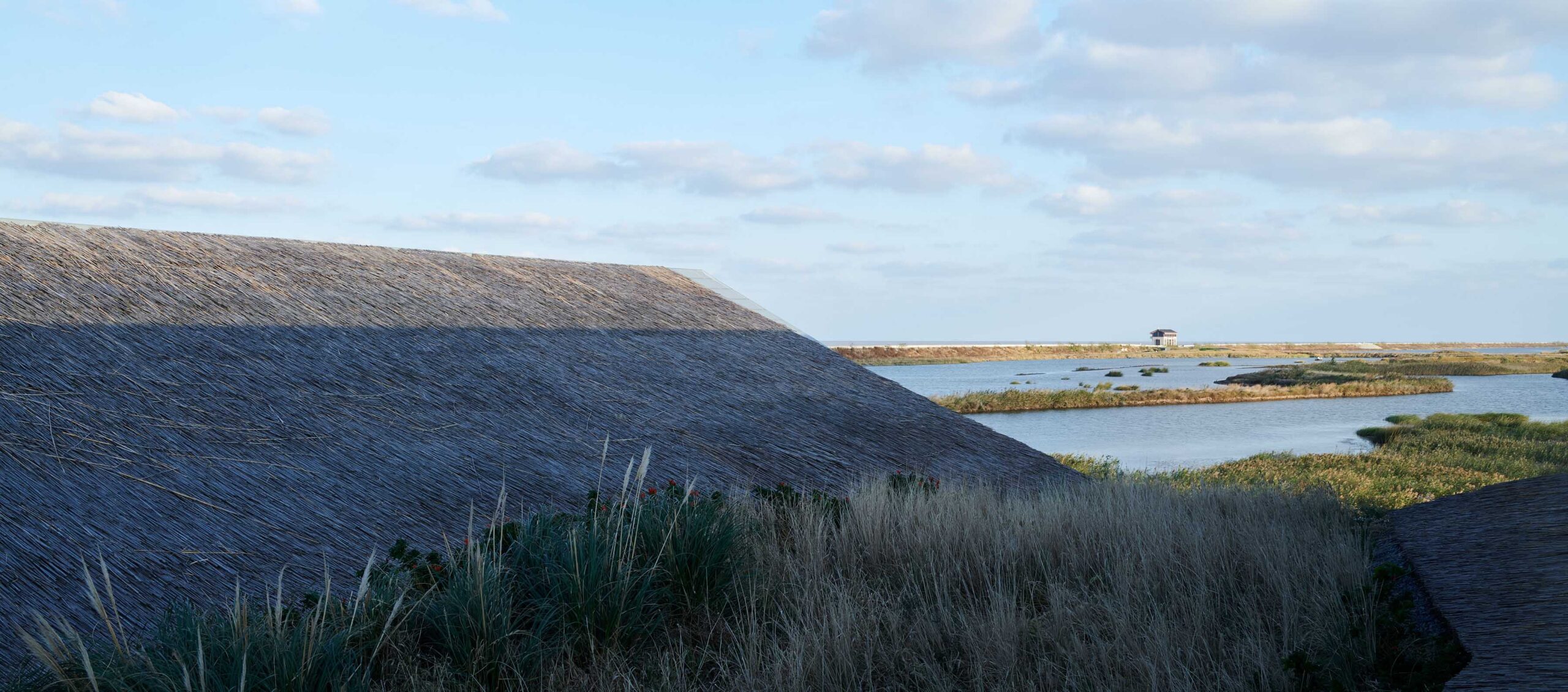 〈湿地研究教育センター（Wetland Research and Education Center）〉Atelier Z+