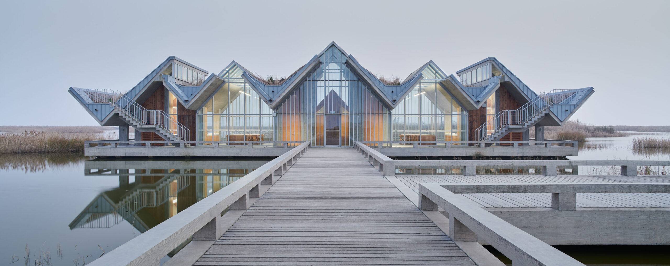 〈湿地研究教育センター（Wetland Research and Education Center）〉Atelier Z+