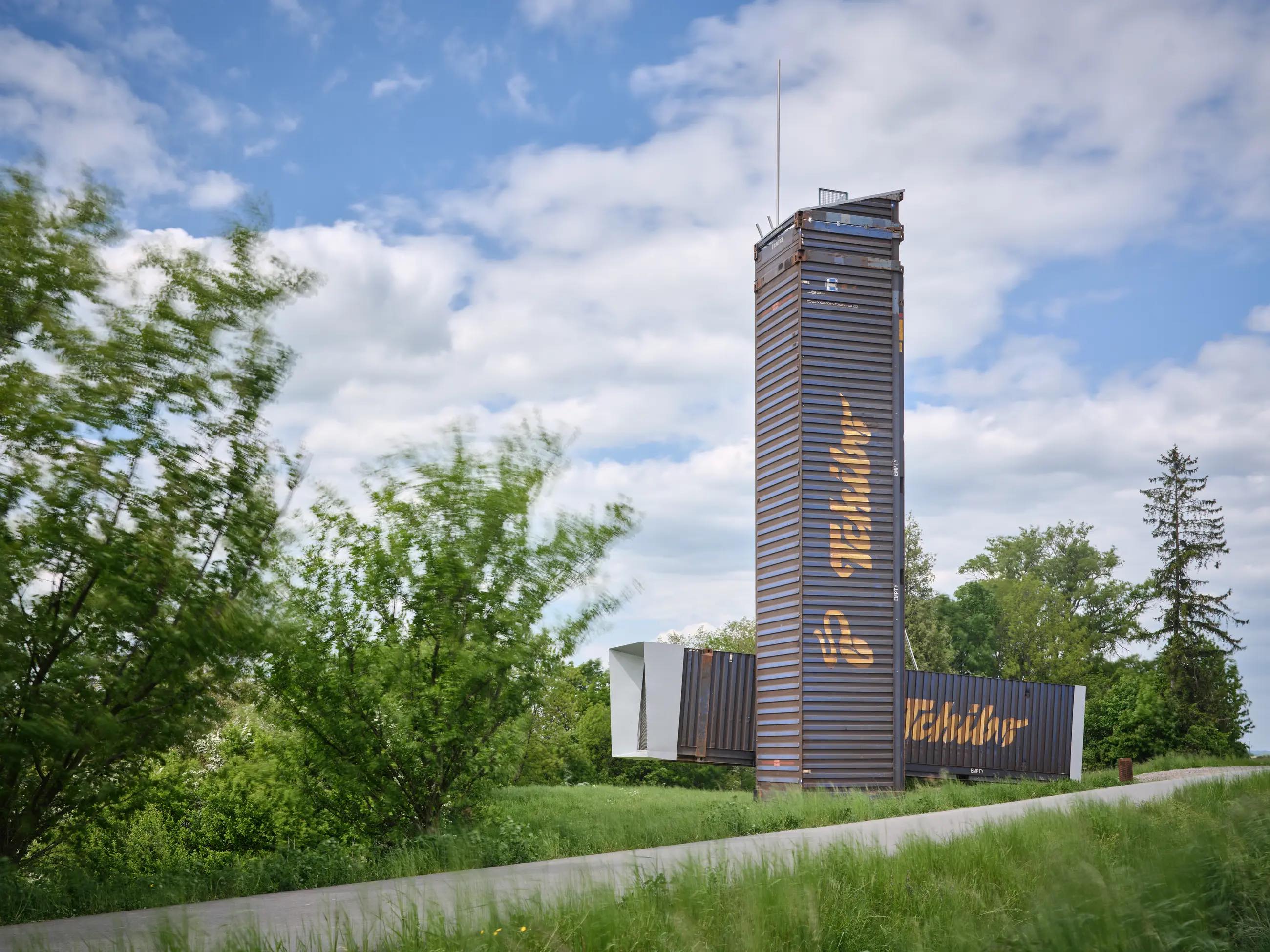 〈Lookout Above Litomyšl〉atelier-r