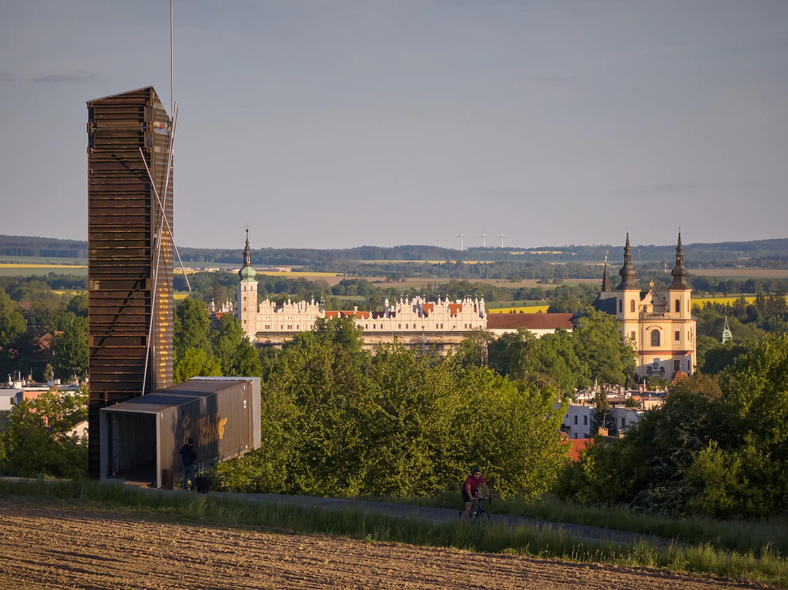 〈Lookout Above Litomyšl〉atelier-r