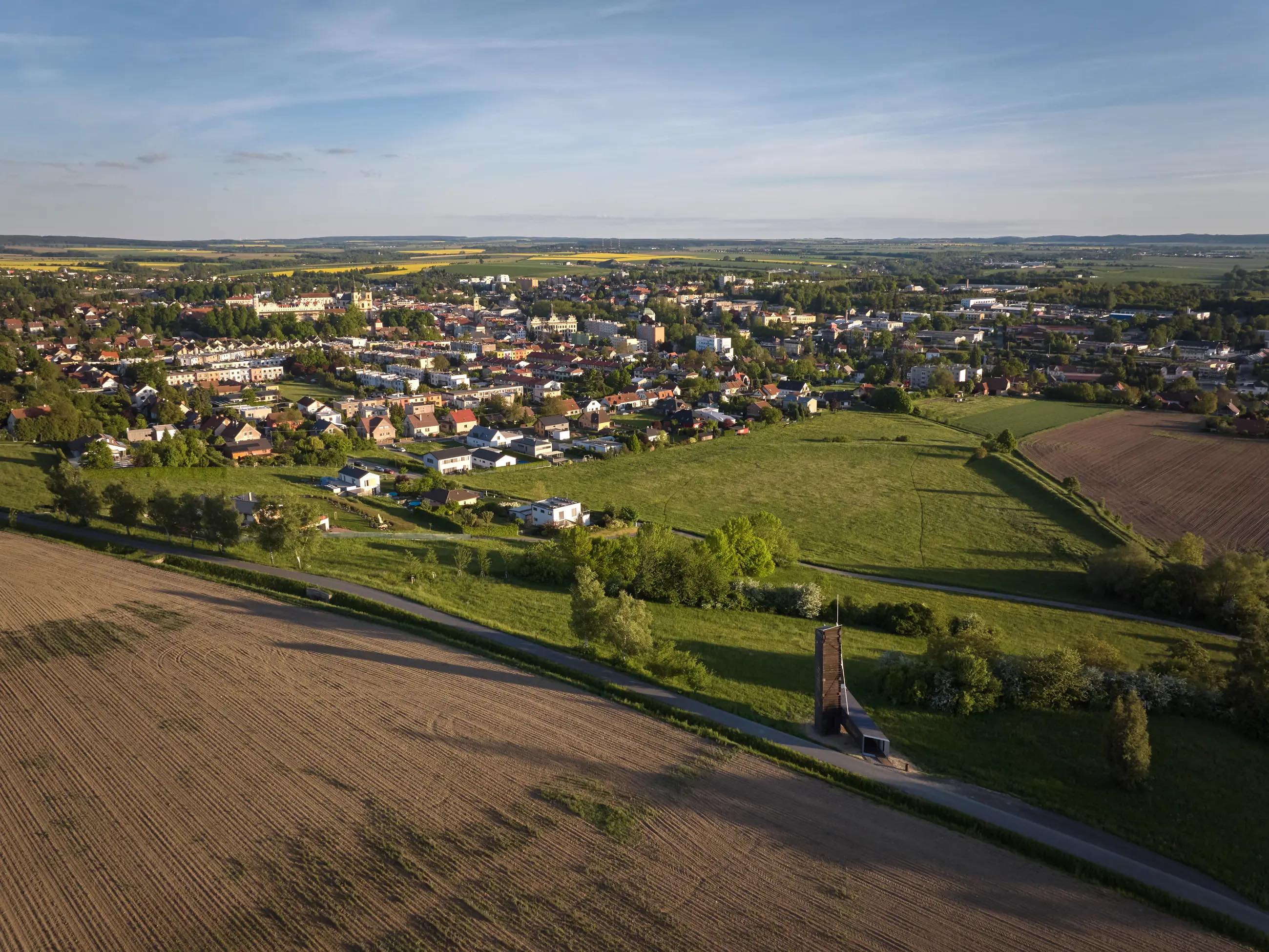 〈Lookout Above Litomyšl〉atelier-r