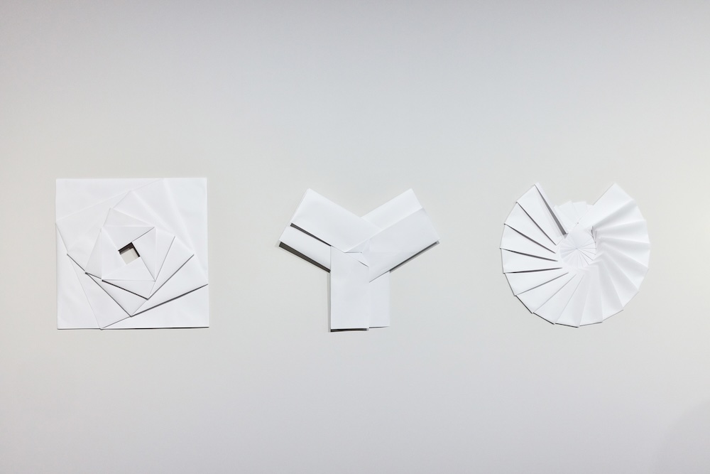 132 5. ISSEY MIYAKE「折りから生まれる かたちと思考」展 東京