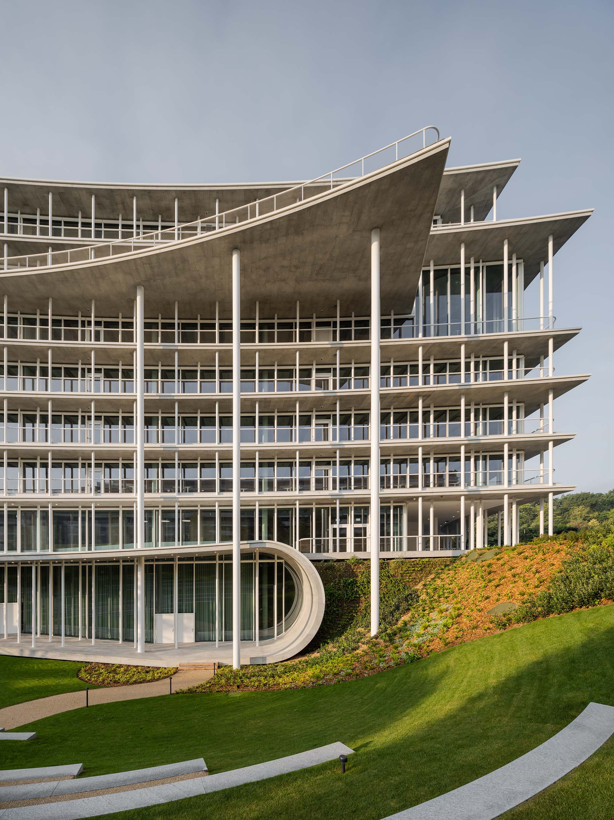 【稀少・古書】Herzog & de Meuron ヘルツォーク＆ド・ムーロン Herzog & de Meuron Architecture and Construction Details