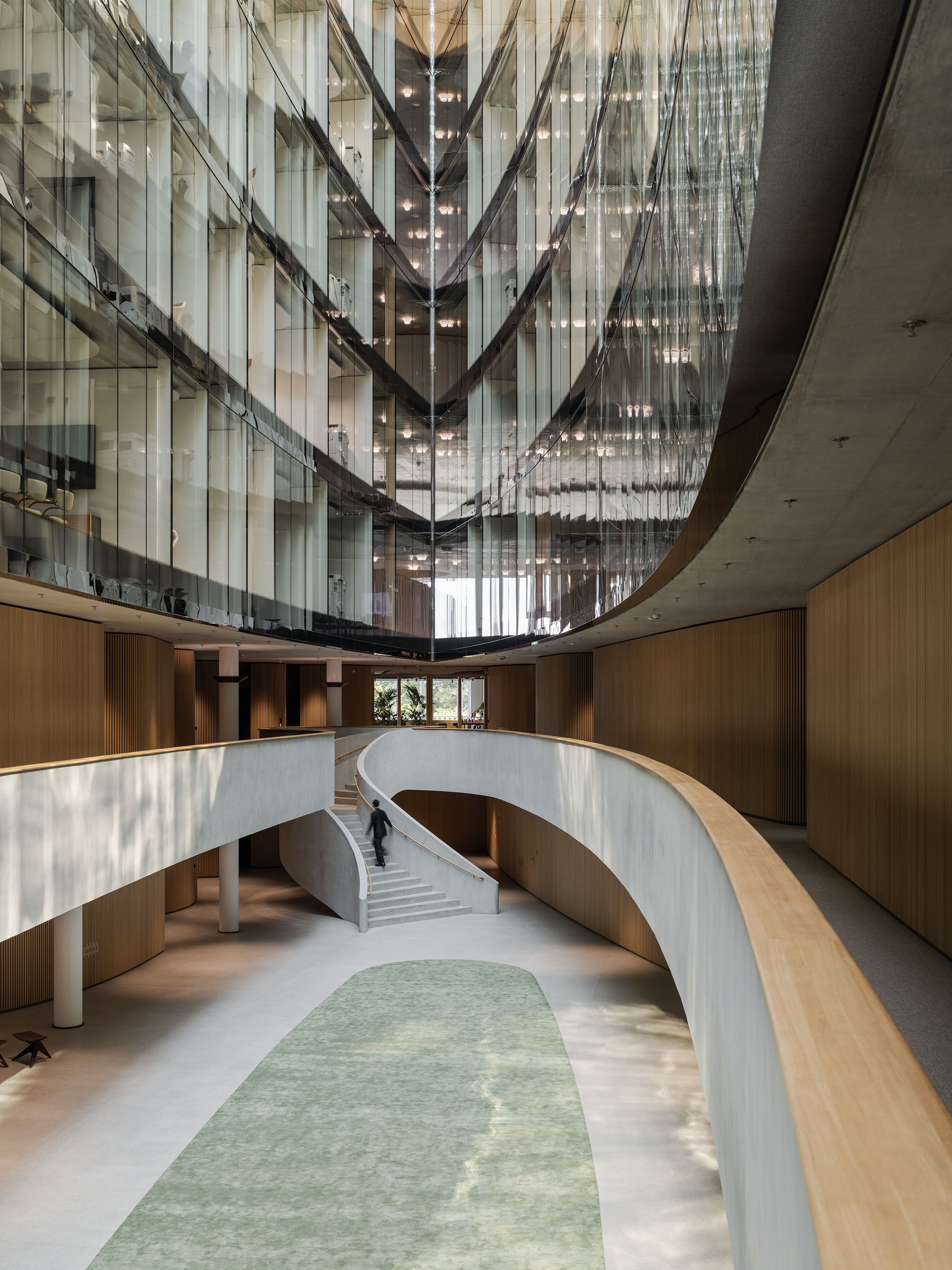 〈ロンバー・オディエ新本社(Lombard Odier New Headquarters)〉ヘルツォーク&ド・ムーロン(Herzog & de Meuron)
