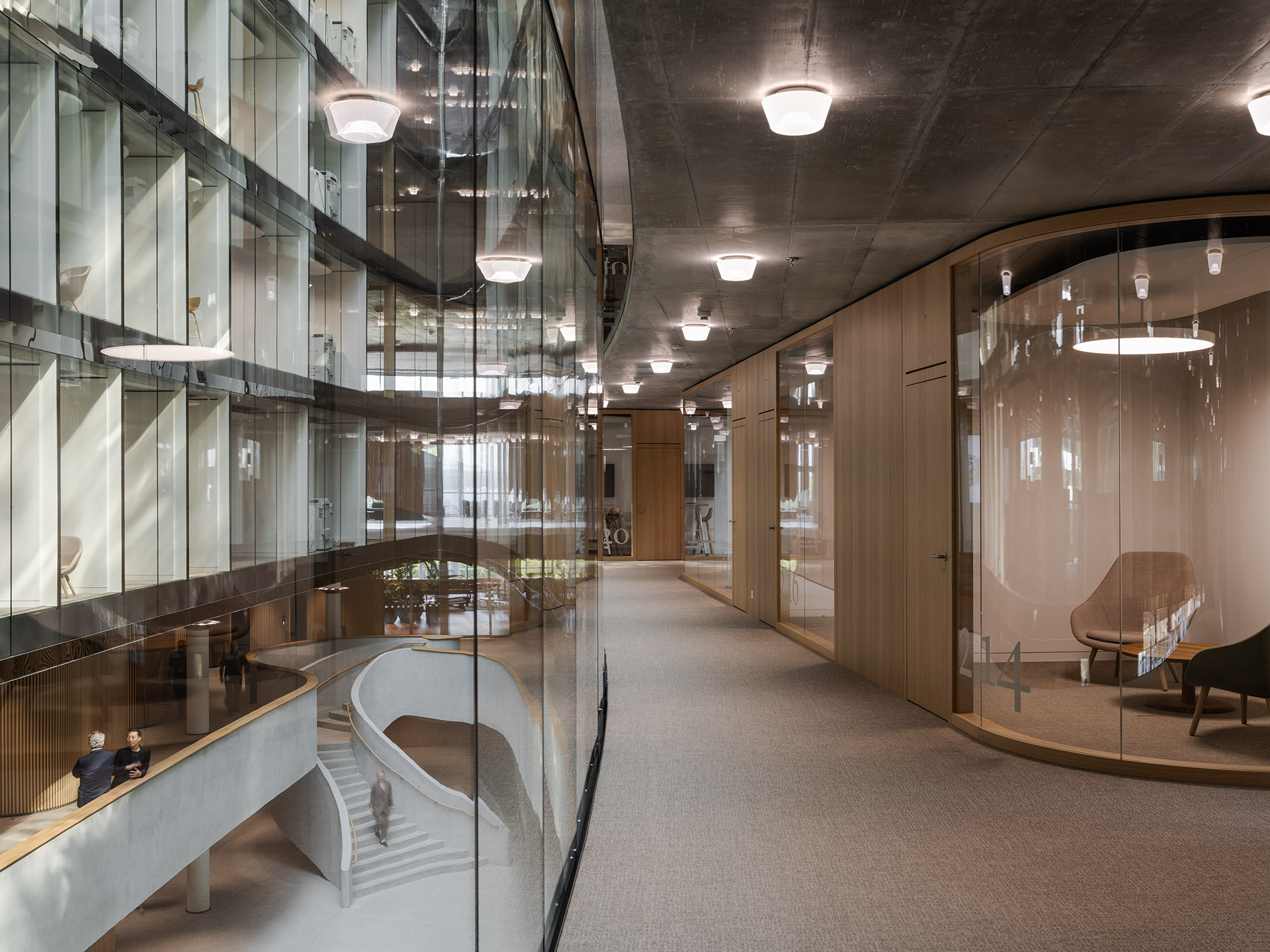 〈ロンバー・オディエ新本社(Lombard Odier New Headquarters)〉ヘルツォーク&ド・ムーロン(Herzog & de Meuron)