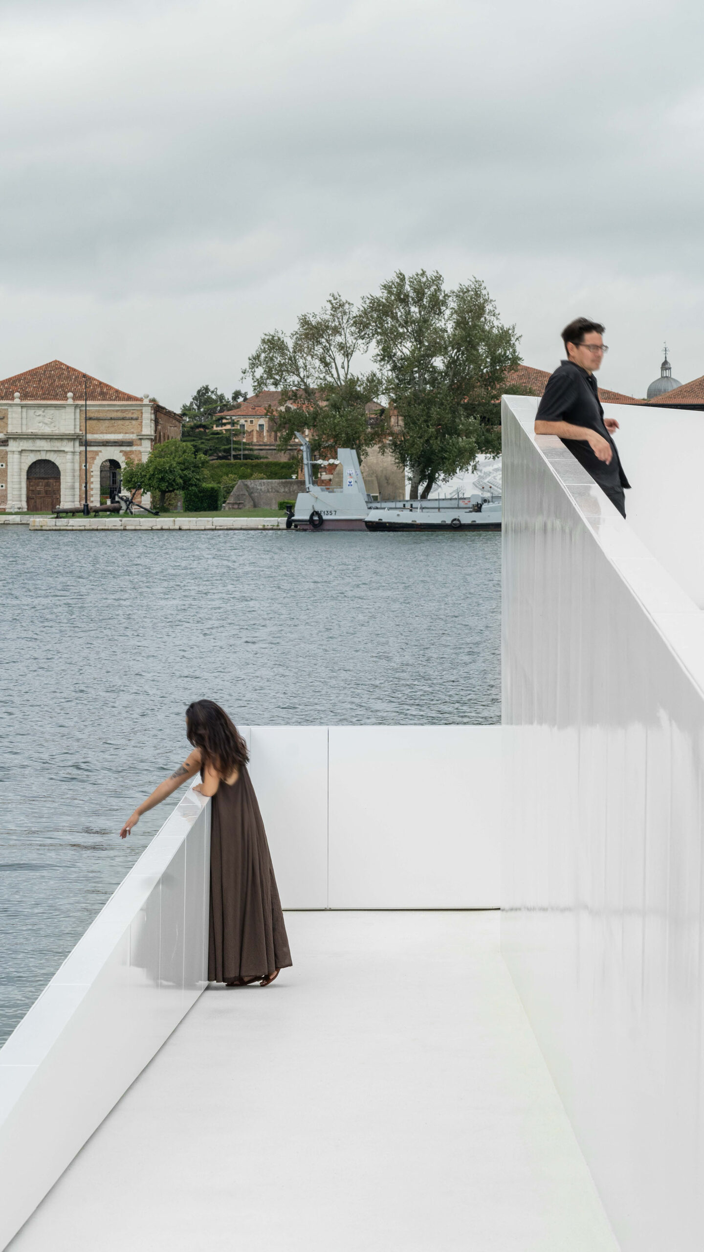 〈アクアプラザ（AQUAPRAÇA）〉カルロ・ラッティ・アソシエイト（Carlo Ratti Associati）、Höweler + Yoon