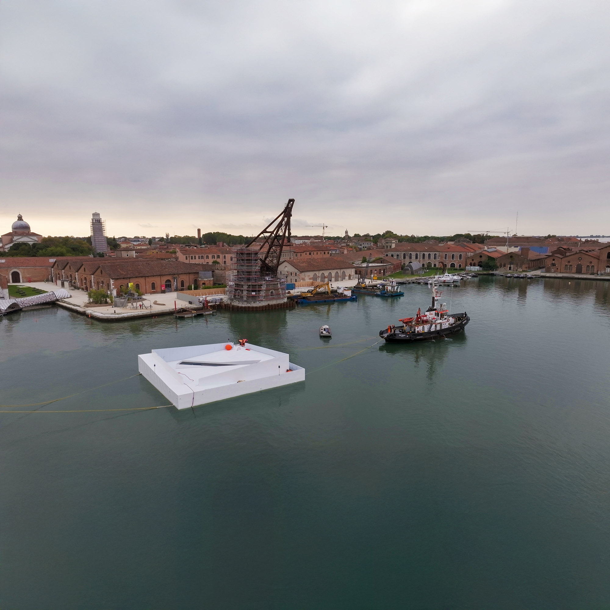 〈アクアプラザ（AQUAPRAÇA）〉カルロ・ラッティ・アソシエイト（Carlo Ratti Associati）、Höweler + Yoon