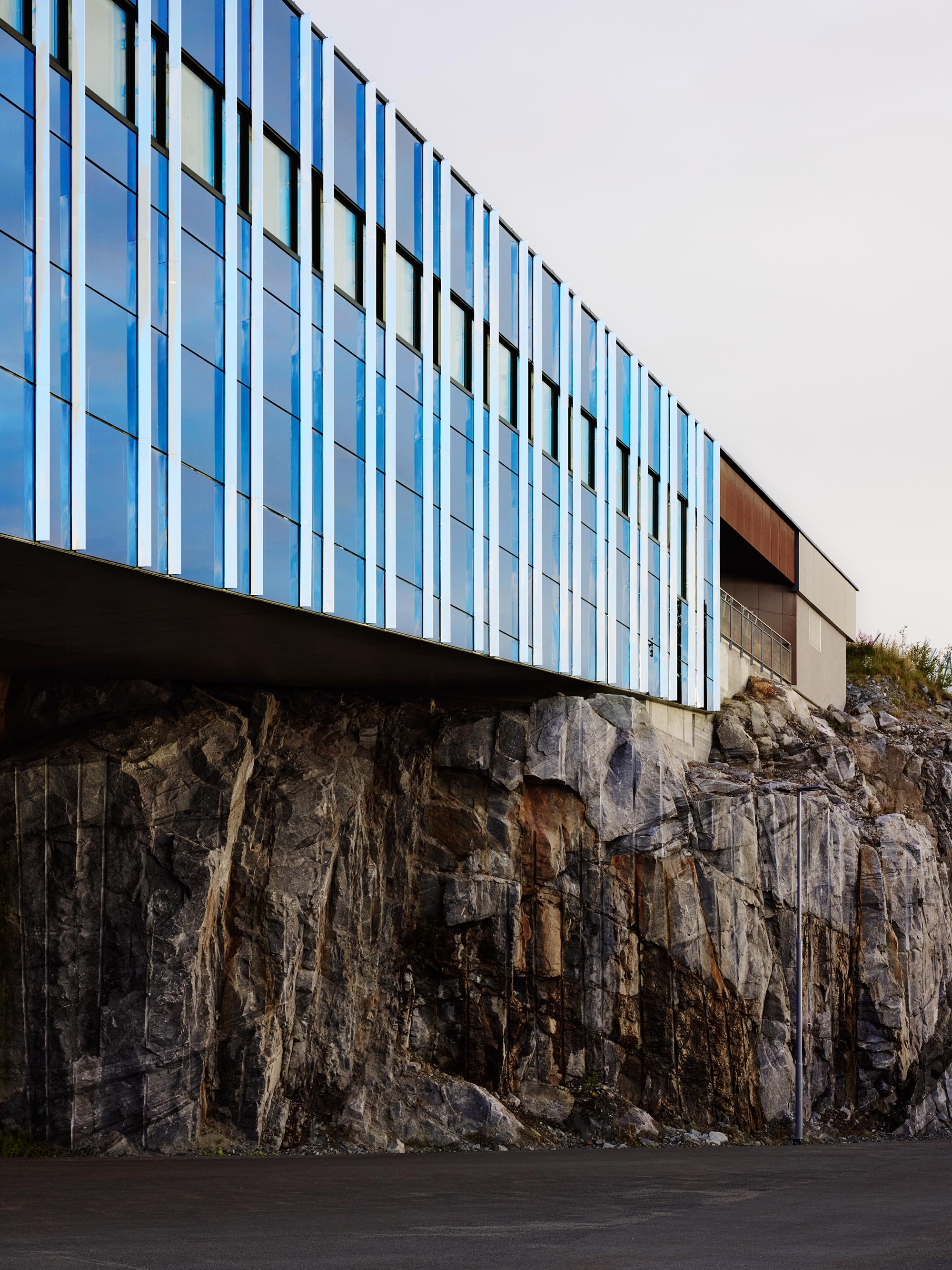 〈Ånderkleiva〉スノヘッタ(Snøhetta)