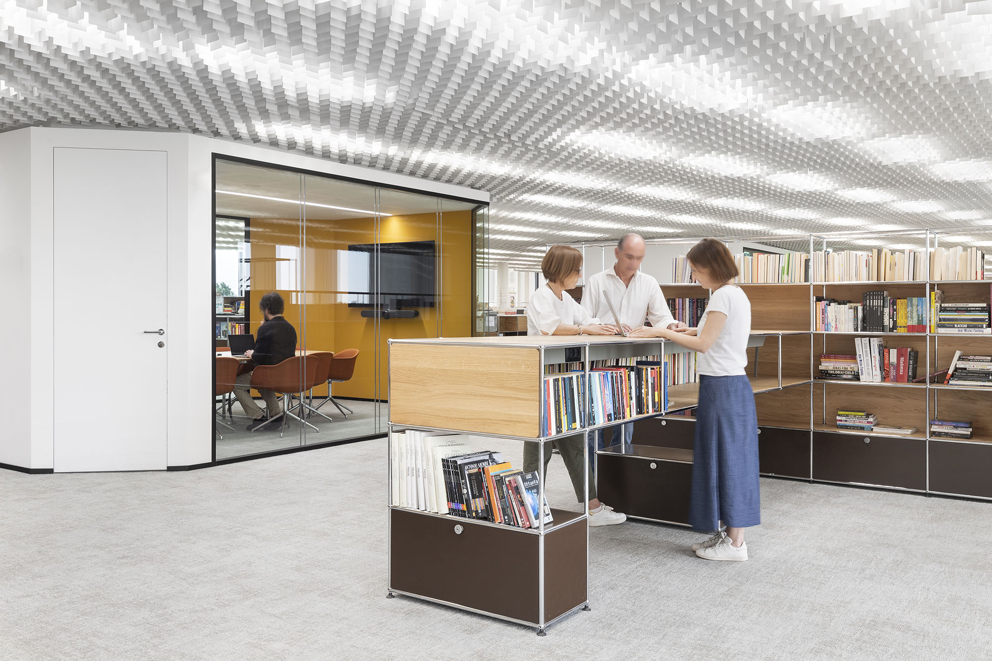 〈The Office as a Playground〉カルロ・ラッティ・アソシエイト