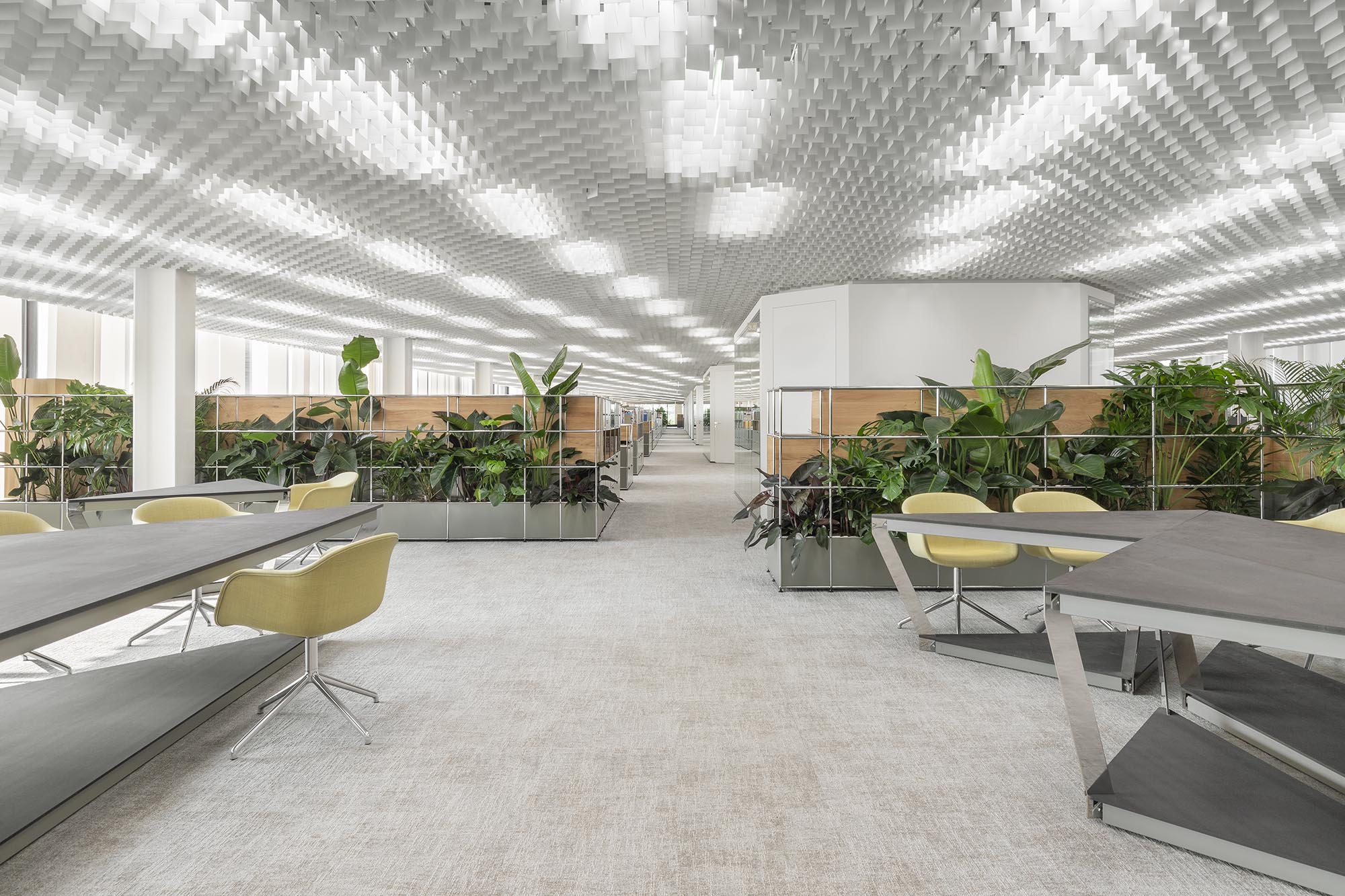 〈The Office as a Playground〉カルロ・ラッティ・アソシエイト