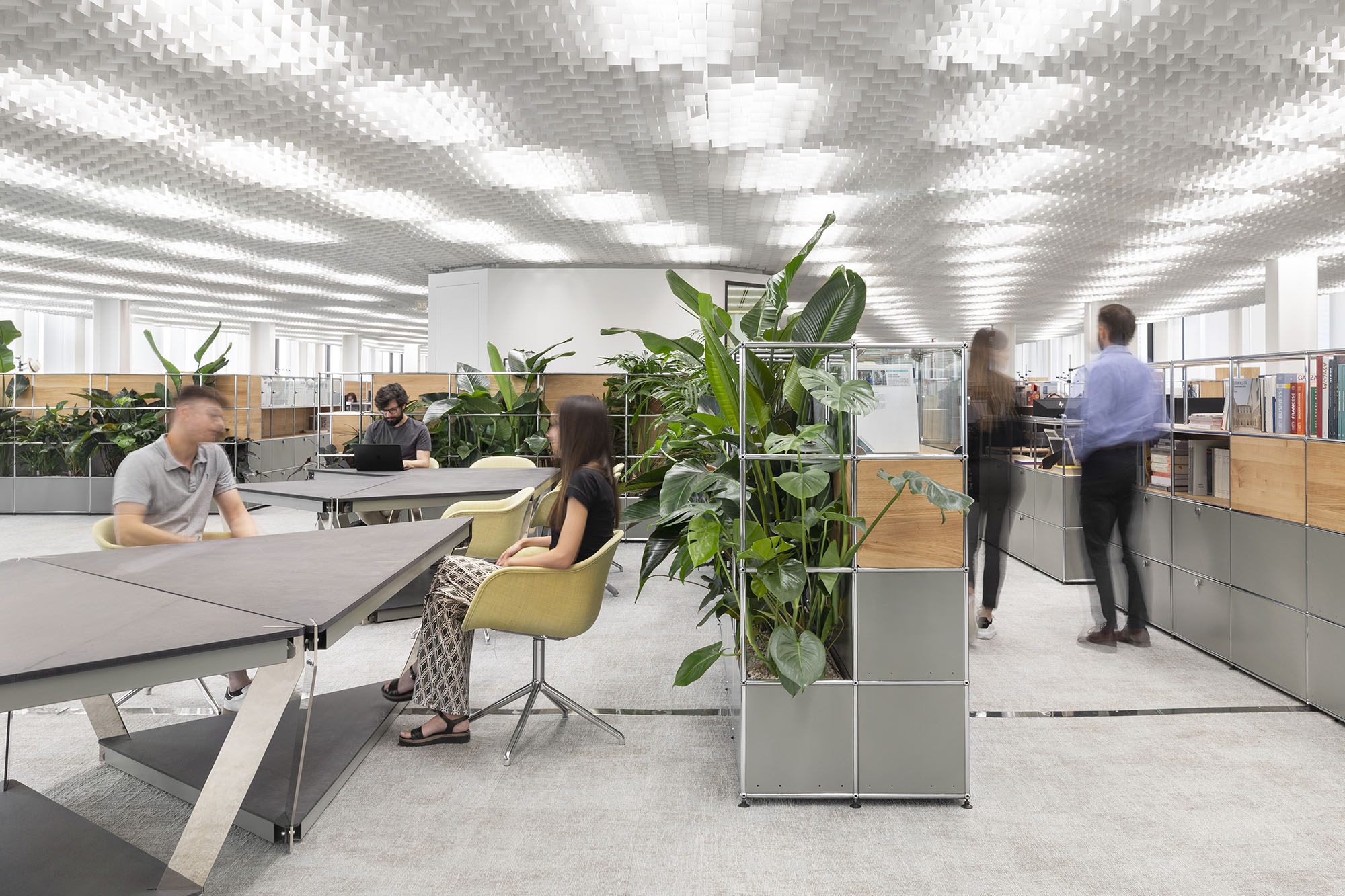 〈The Office as a Playground〉カルロ・ラッティ・アソシエイト