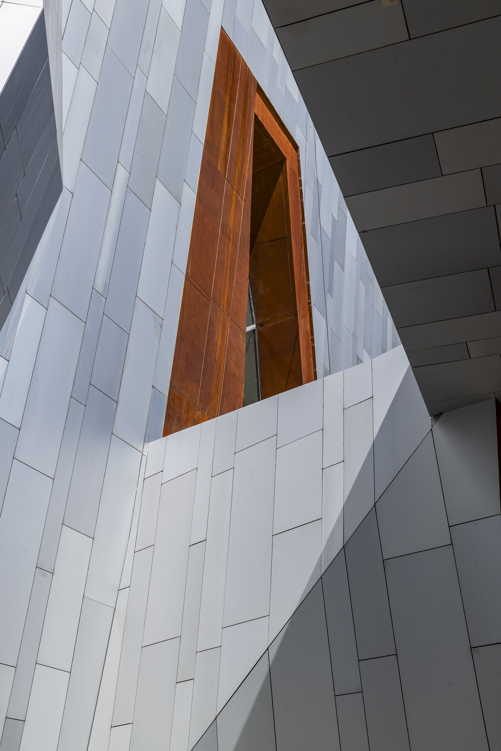 〈アルマトゥイ美術館(Almaty Museum of Arts)〉チャップマン・テイラー(Chapman Taylor)