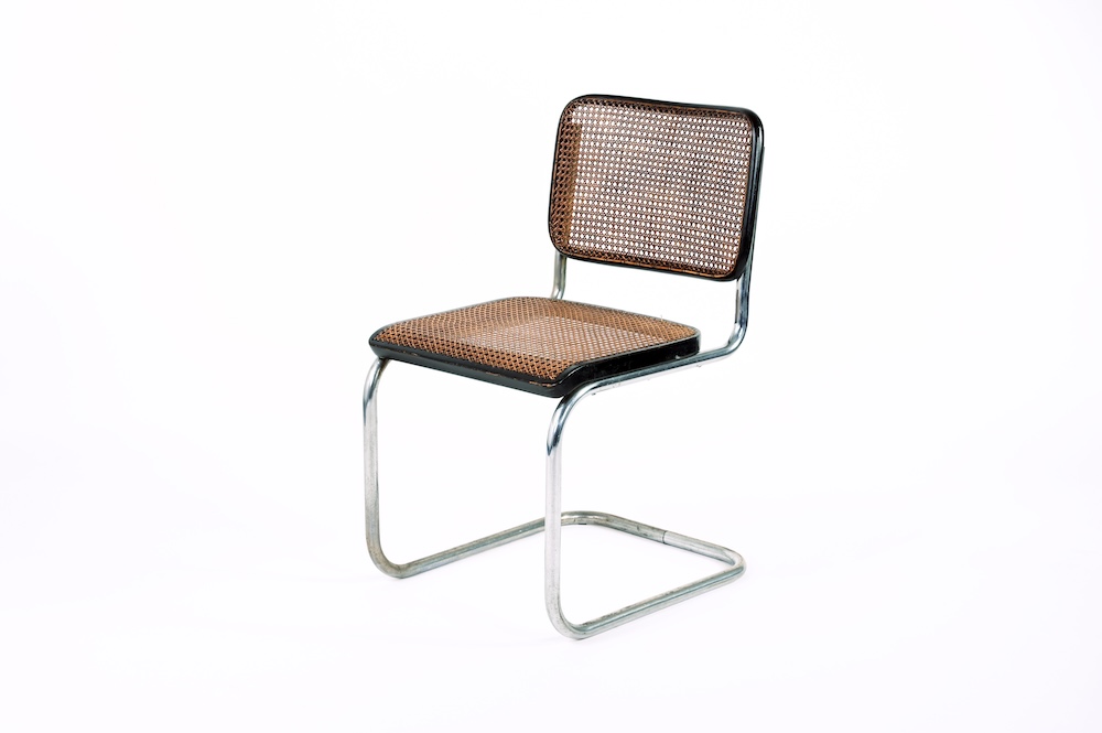 マルセル・ブロイヤー　〈サイドチェア B32〉
