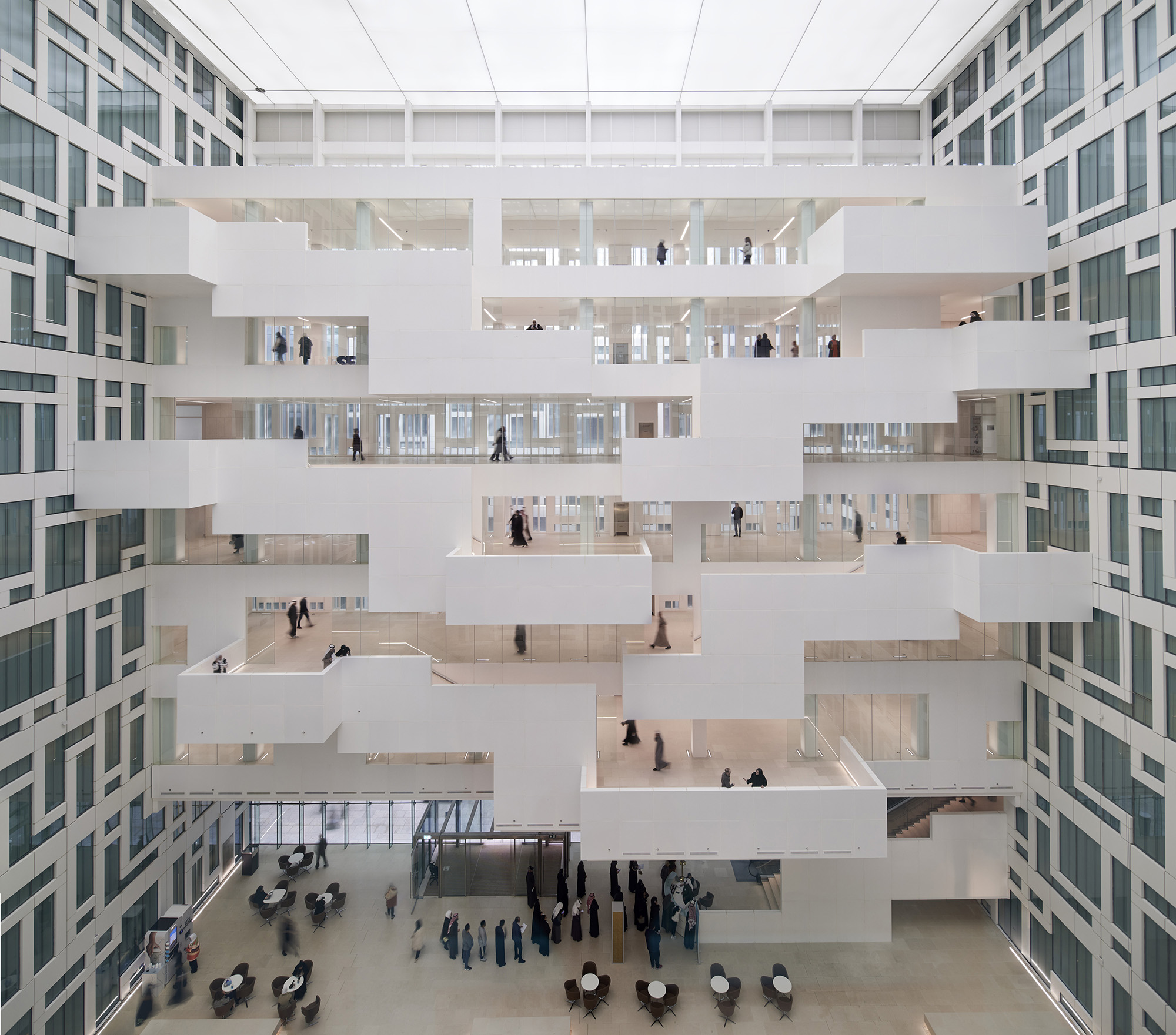 〈クウェート大学管理棟施設（Kuwait University Administration Facilities）〉SOM