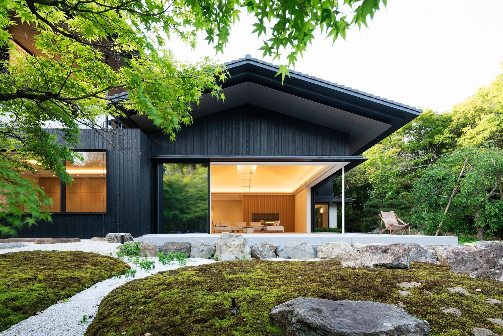 日本庭園の手法　3冊セット 旧堀氏庭園 ― 島根県津和野町の庭園 国指定名勝。 | 庭園情報メディア