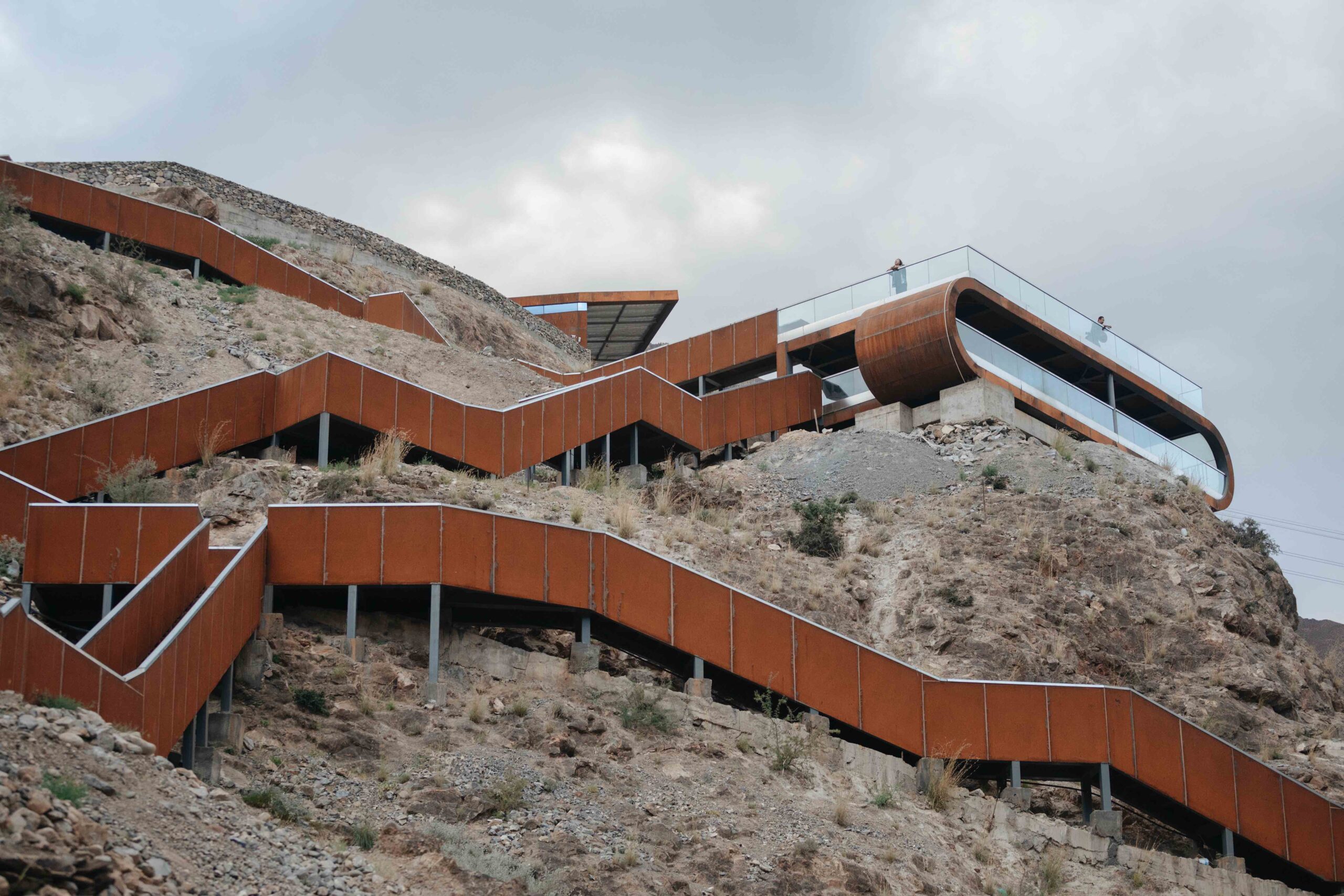 〈怒江七十二道拐展望台（Nujiang River 72 Canyon Scenic Area）〉Archermit