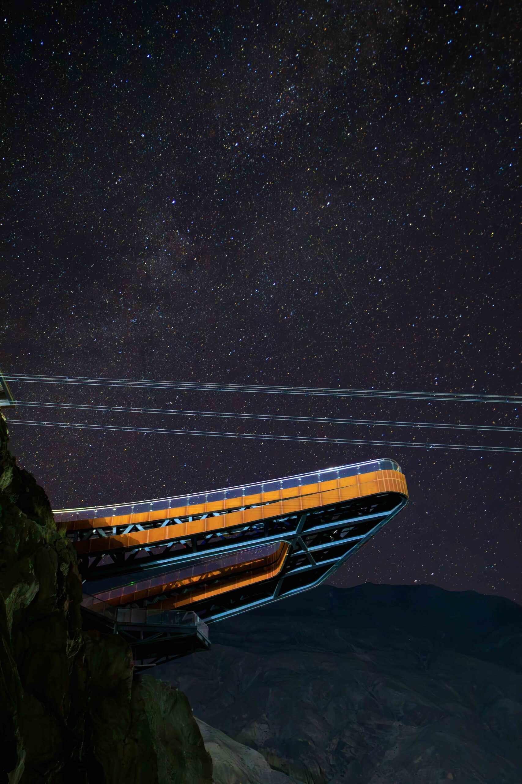 〈怒江七十二道拐展望台（Nujiang River 72 Canyon Scenic Area）〉Archermit