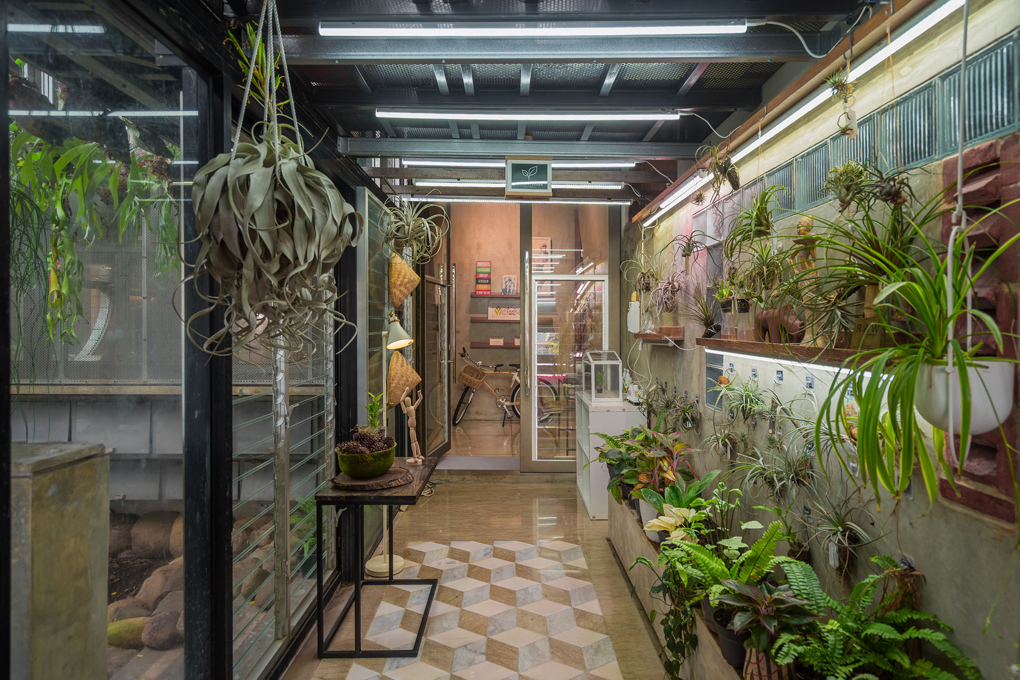 〈Kampoong Guha〉RAW（Realrich Architecture Workshop）