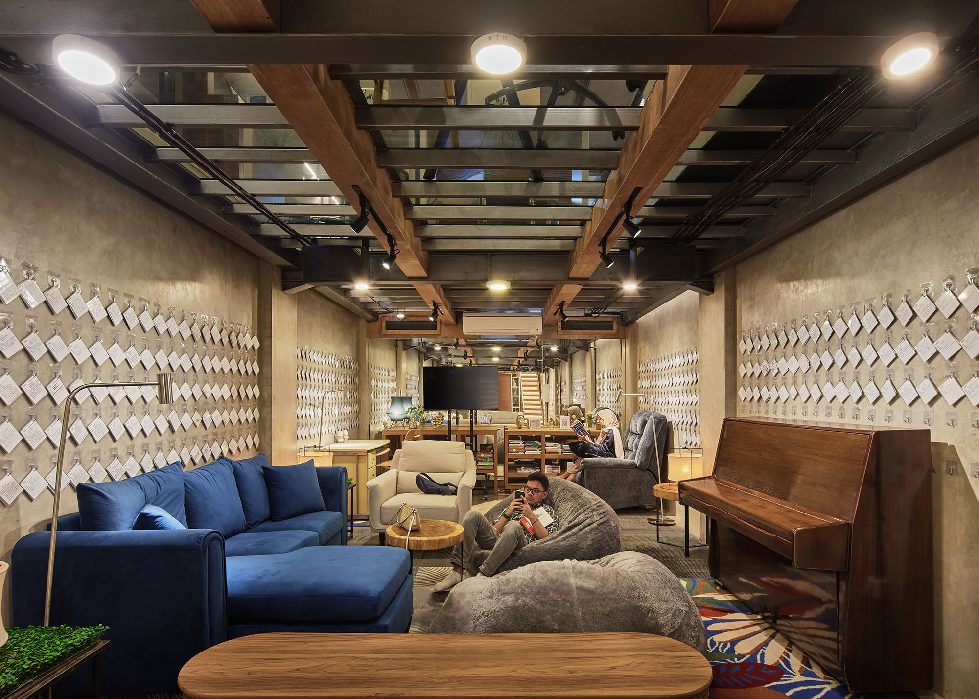 〈Kampoong Guha〉RAW（Realrich Architecture Workshop）