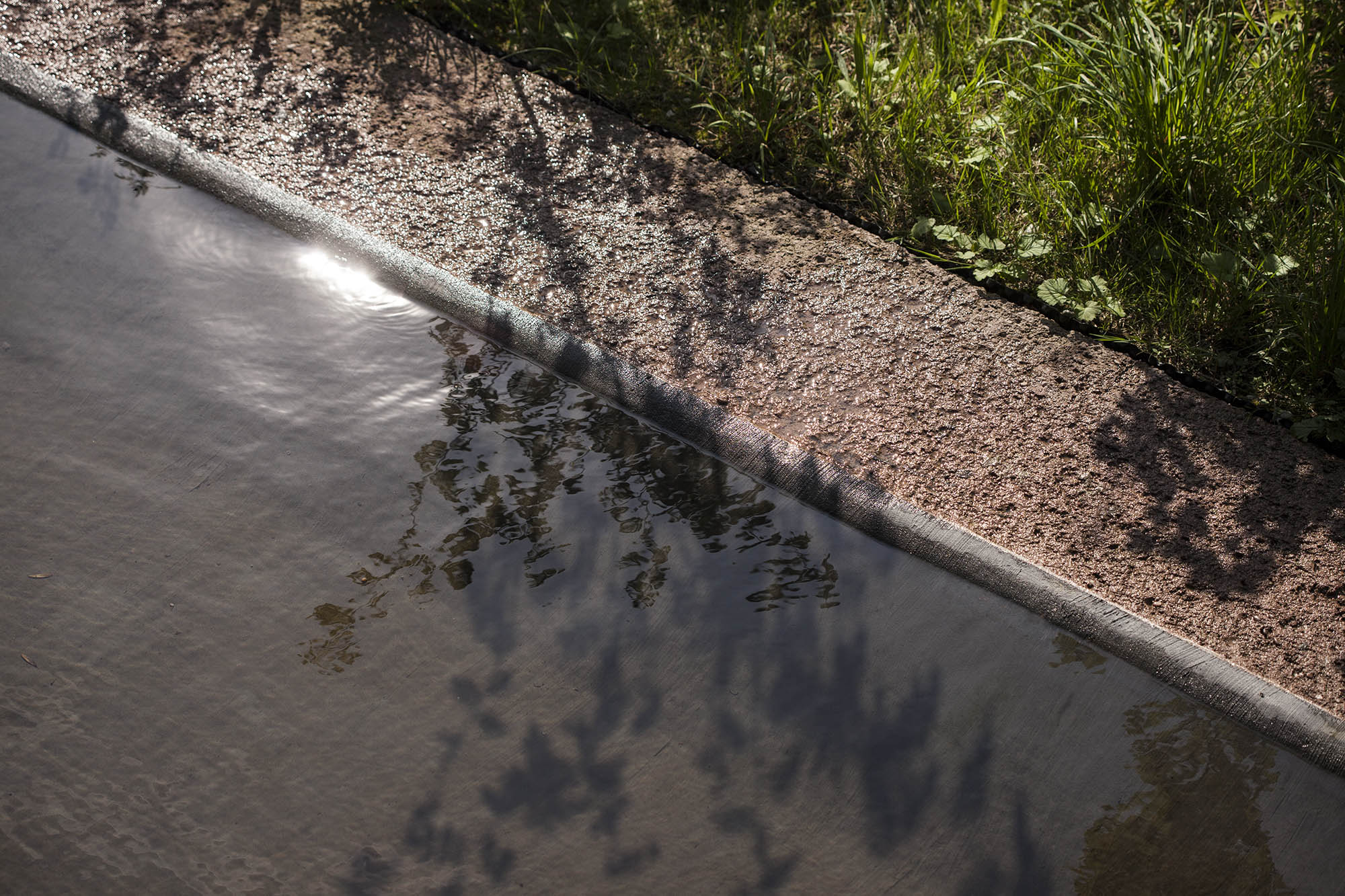 〈ムッテンツ浄水場（Muttenz Water Purification Plant）〉オッペンハイム・アーキテクチャ（Oppenheim Architecture）