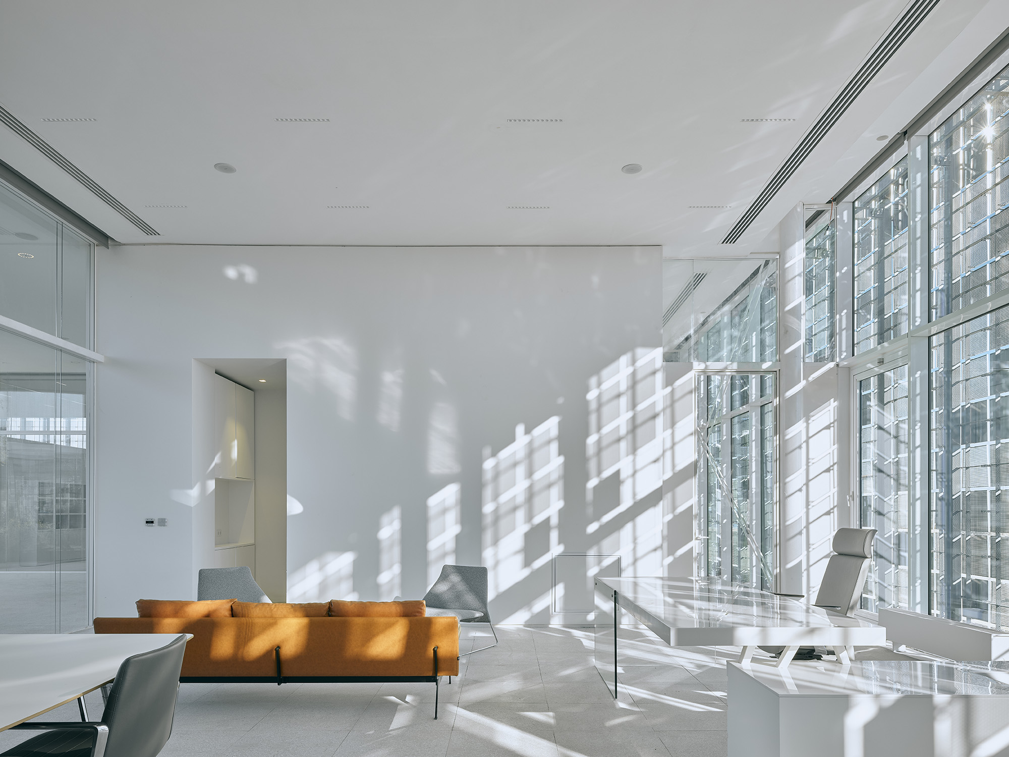 〈Kalyon Karapınar 1.350 MWp SPP – Central Control Building〉Bilgin Architects