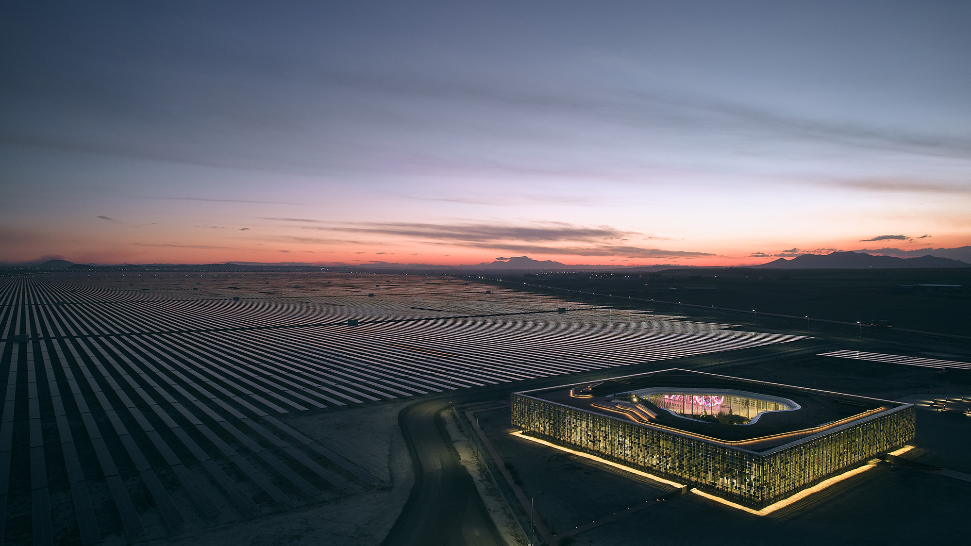 〈Kalyon Karapınar 1.350 MWp SPP – Central Control Building〉Bilgin Architects