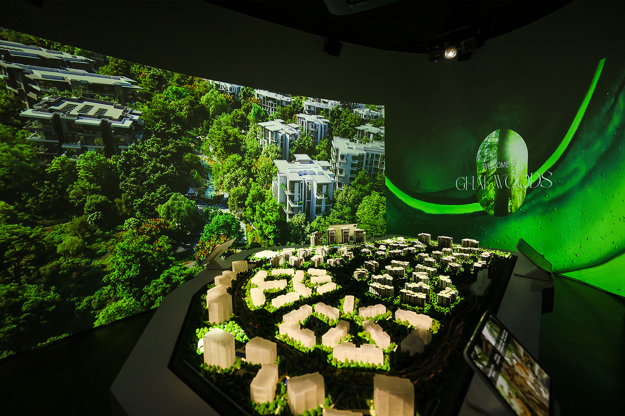 〈ガフ・ウッズ体験センター（Ghaf Woods Experience Centre）〉aoe, STUDIOI