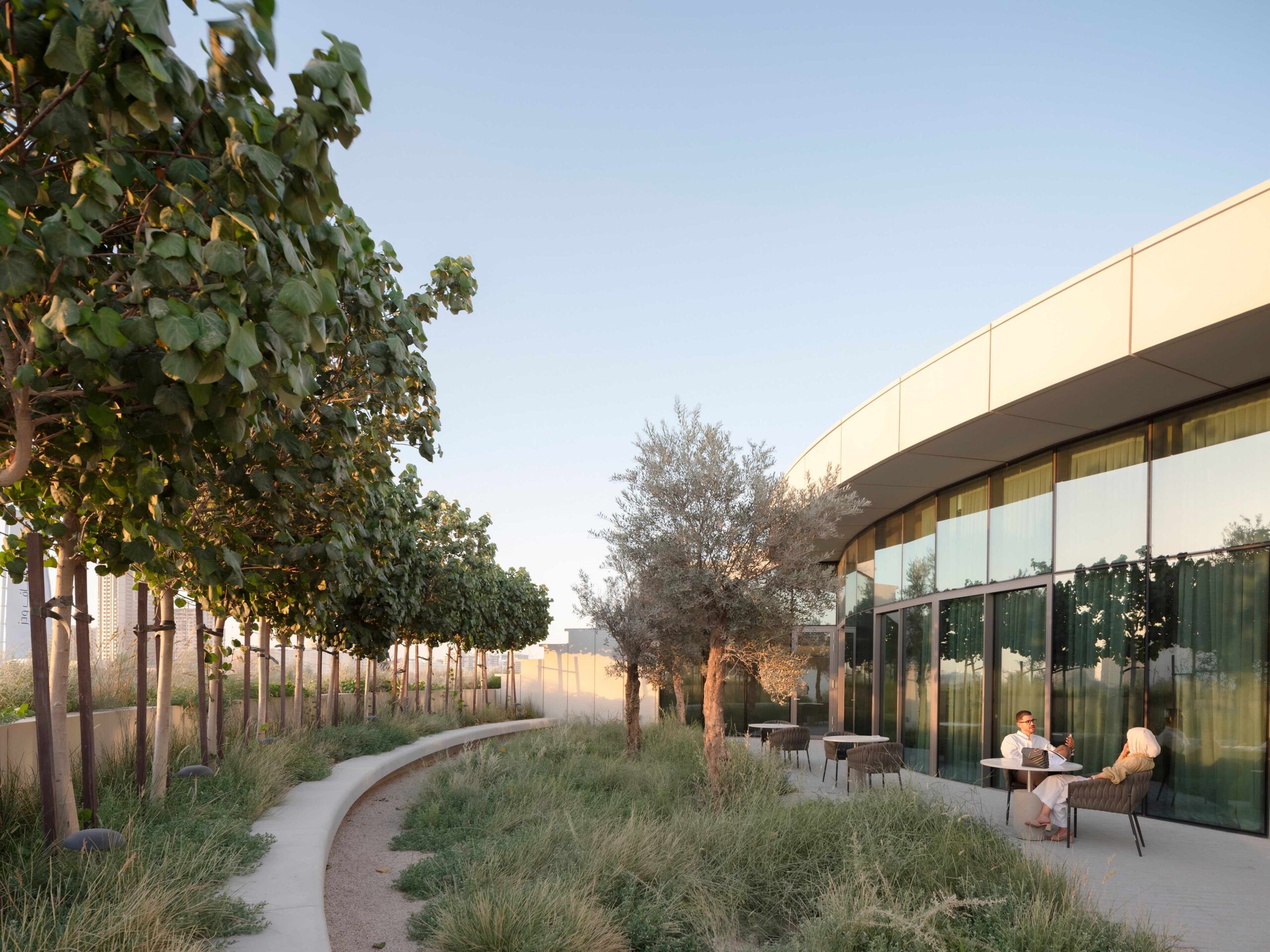 〈ガフ・ウッズ体験センター（Ghaf Woods Experience Centre）〉aoe, STUDIOI