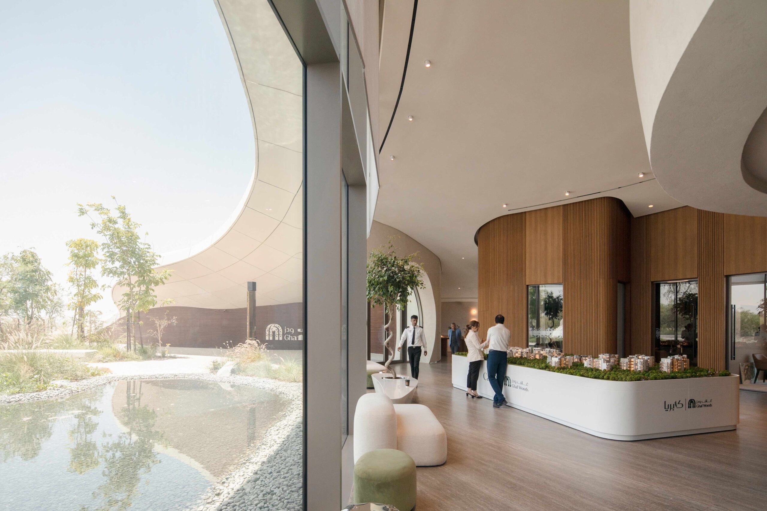 〈ガフ・ウッズ体験センター（Ghaf Woods Experience Centre）〉aoe, STUDIOI