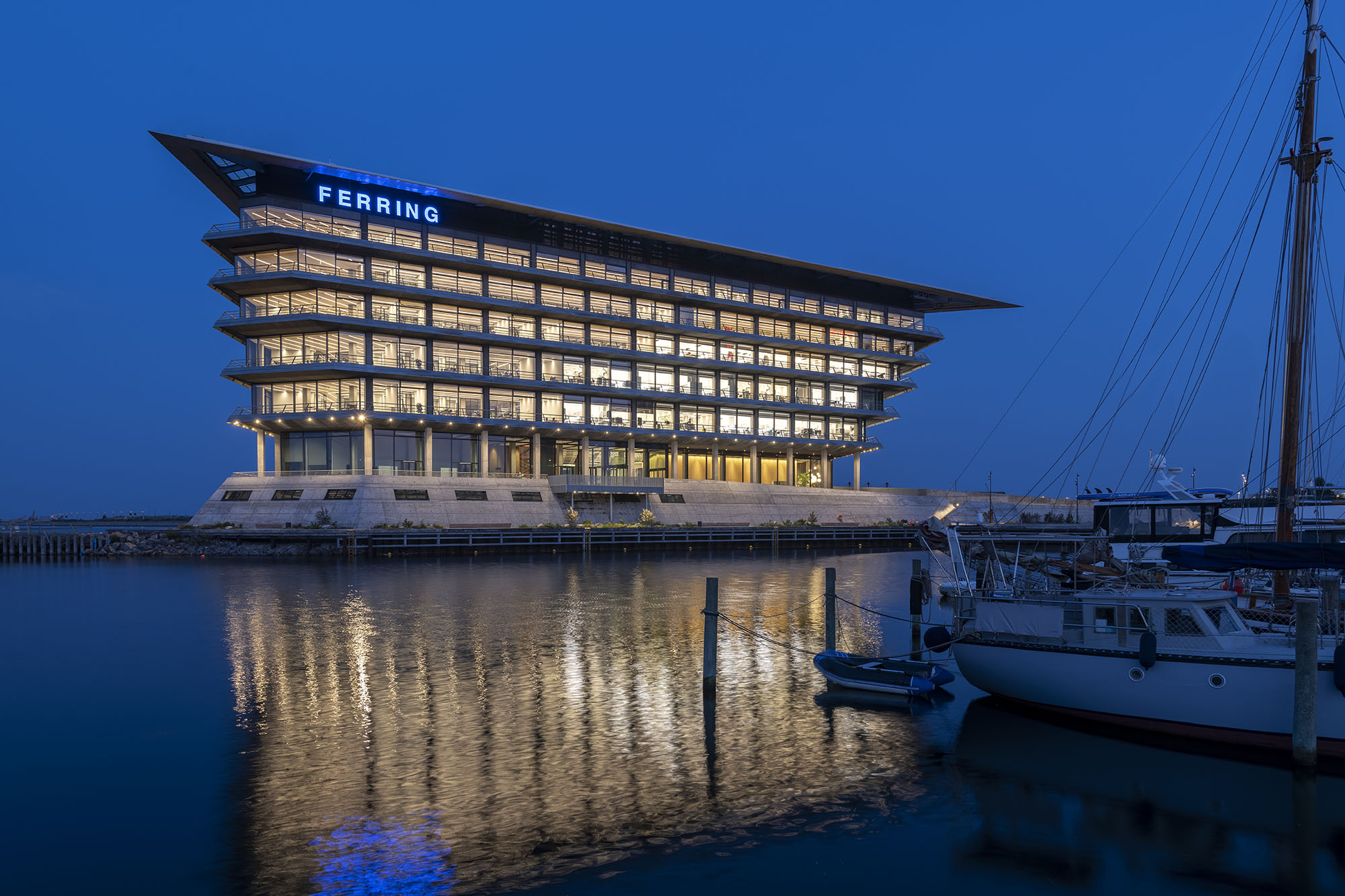 〈Soundport, Ferring Pharmaceuticals A/S〉フォスター アンド パートナーズ（Foster＋Partners）