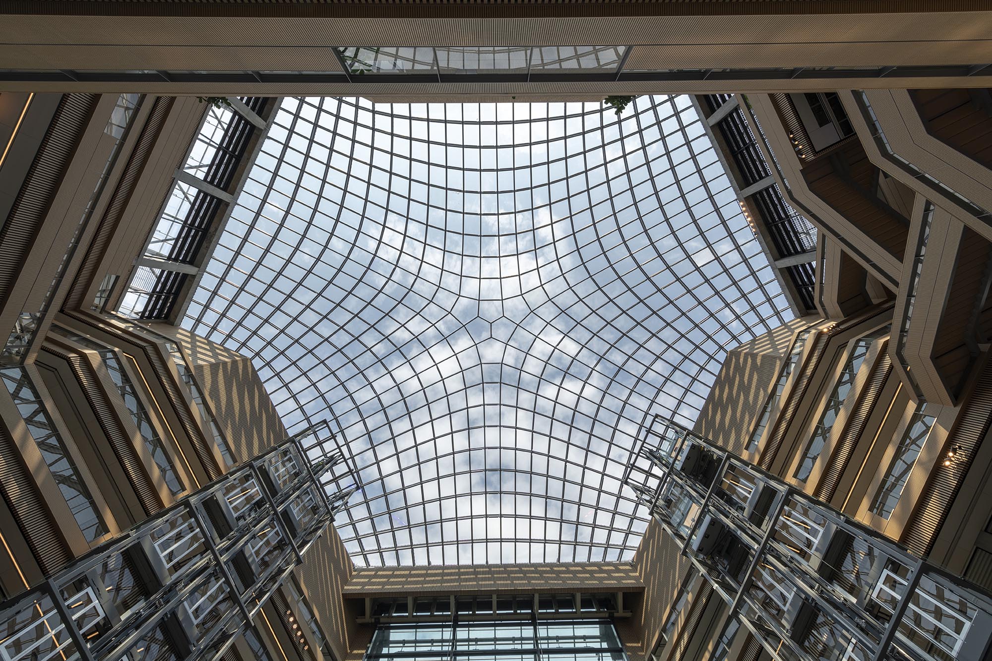 〈Soundport, Ferring Pharmaceuticals A/S〉フォスター アンド パートナーズ（Foster＋Partners）