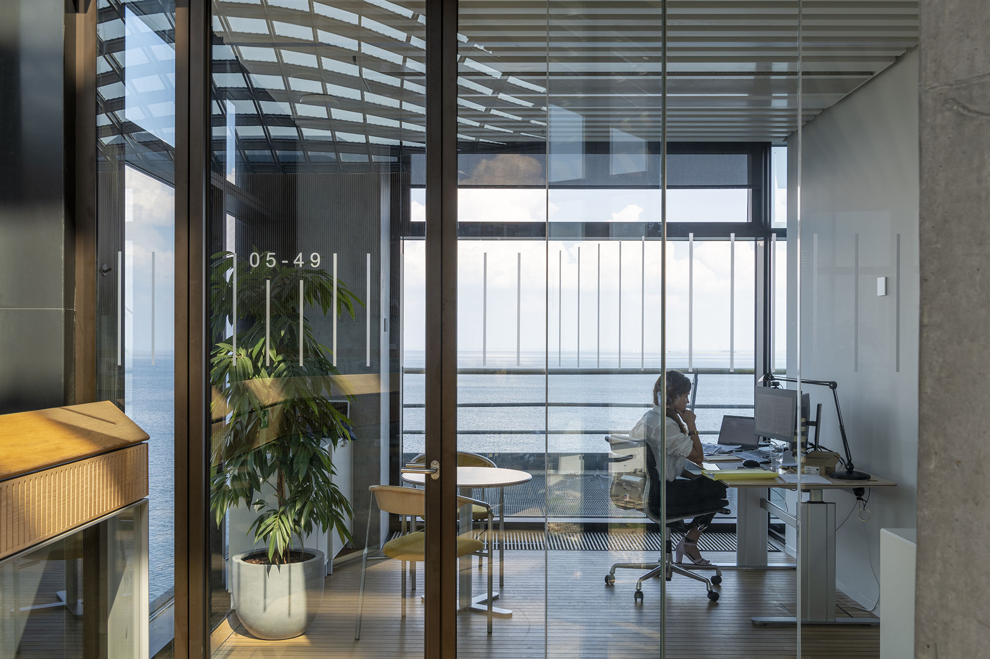 〈Soundport, Ferring Pharmaceuticals A/S〉フォスター アンド パートナーズ（Foster＋Partners）