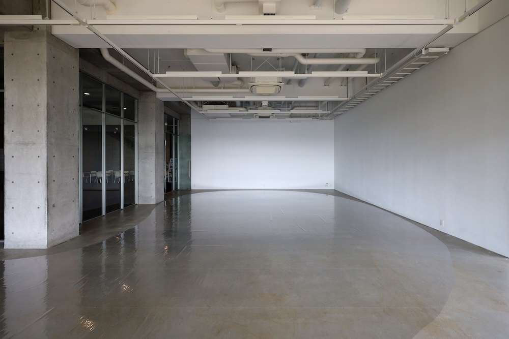 家村ゼミ展 2025「中村竜治　空間に、自然光だけで、フィルムを置く」