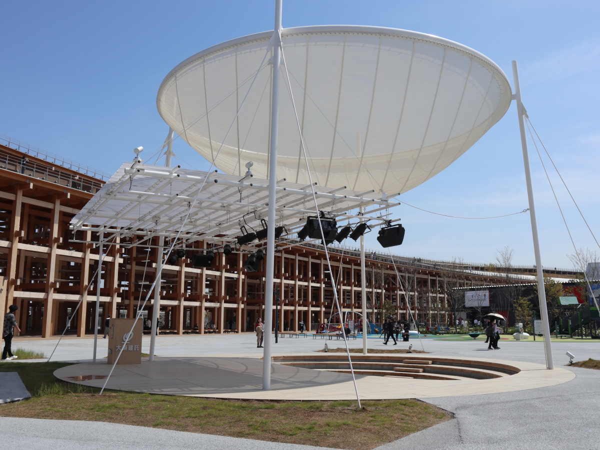 ポップアップステージ東内