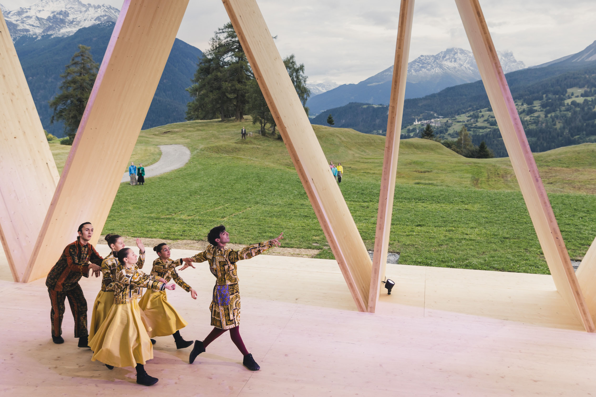 〈ランチュ野外劇場（Open-air Theater Lantsch）〉Invias AG