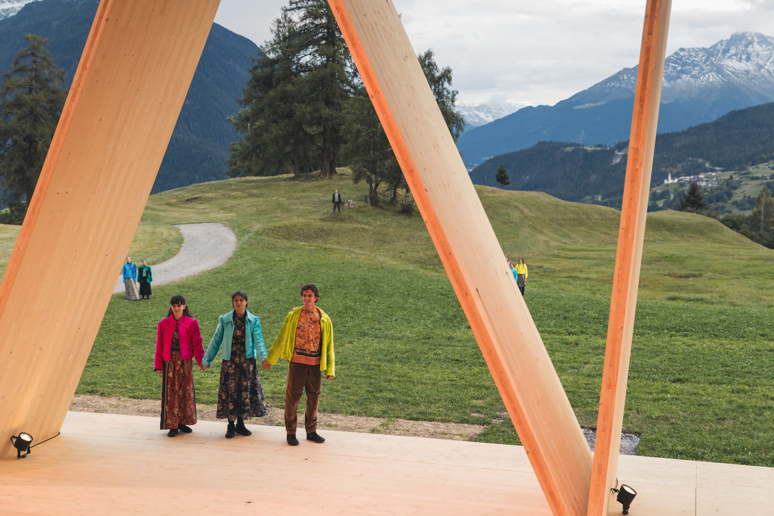 〈ランチュ野外劇場（Open-air Theater Lantsch）〉Invias AG