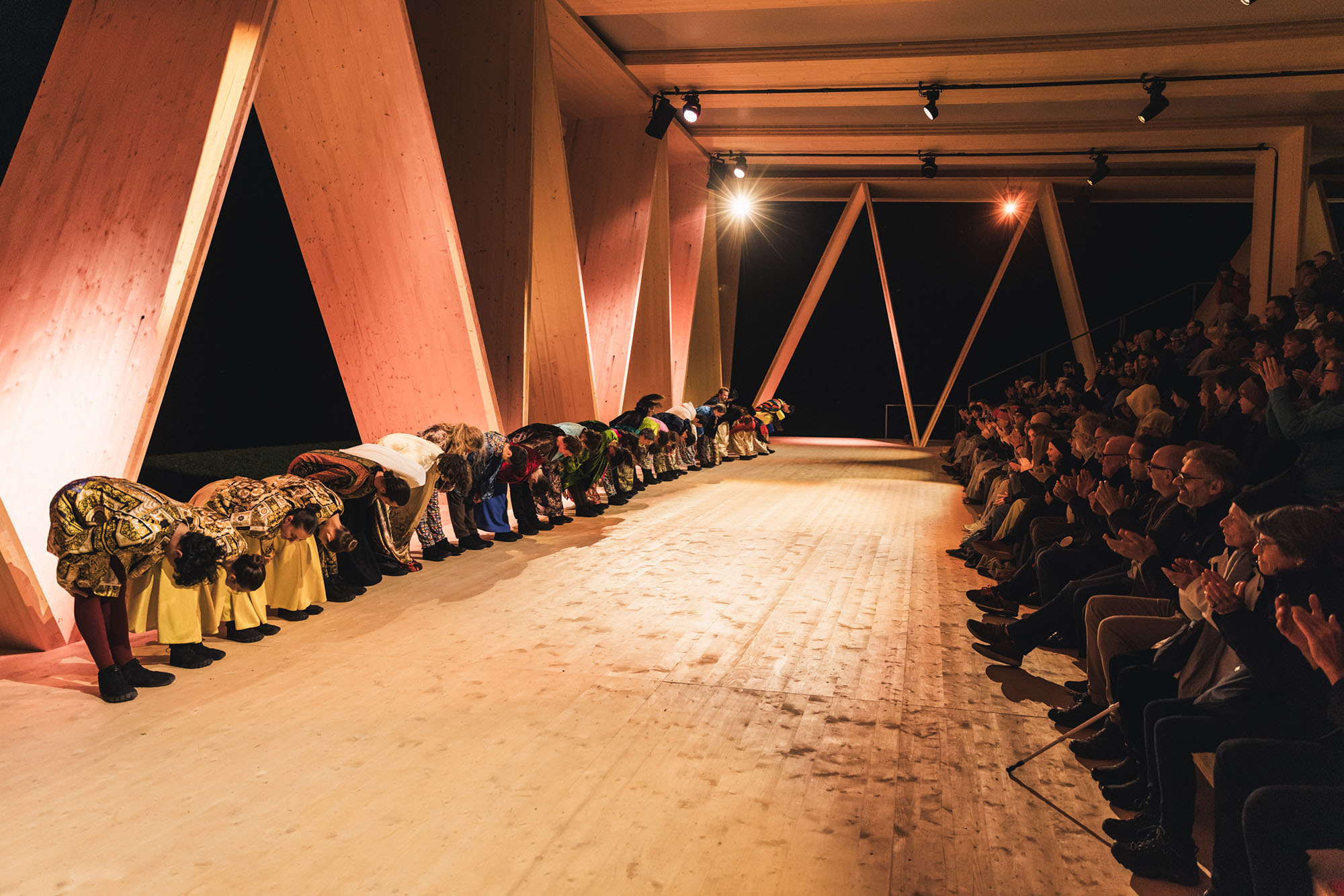 〈ランチュ野外劇場（Open-air Theater Lantsch）〉Invias AG