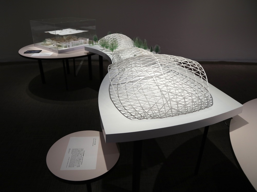 松屋銀座「Tsu-tsu-mu展 世界をやさしく繋ぐデザインの作法」展会場風景