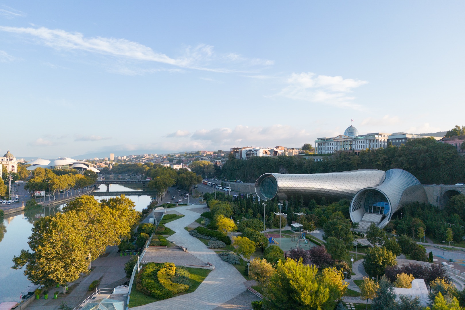 〈リケ公園・ミュージックシアター・展示ホール（Rhike Park / Music Theatre and Exhibition Hall）〉Studio Fuksas