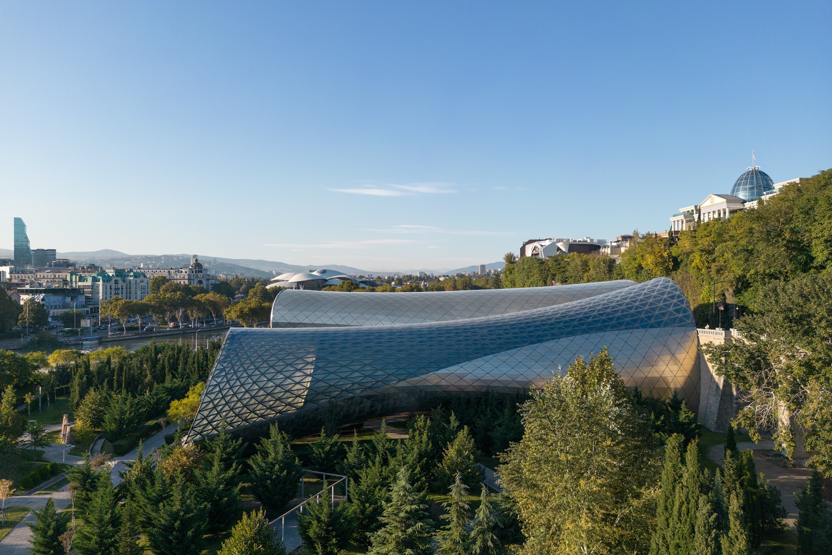 〈リケ公園・ミュージックシアター・展示ホール（Rhike Park / Music Theatre and Exhibition Hall）〉Studio Fuksas