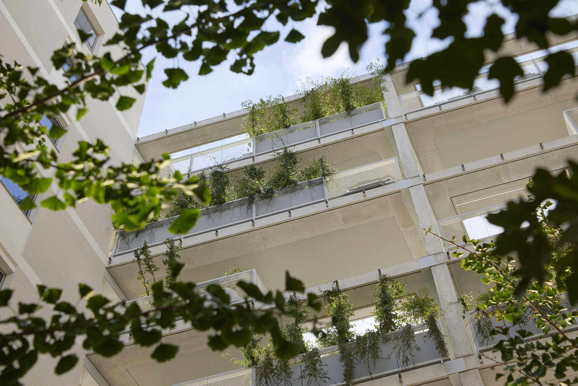 〈ミラノ・コルティナ・オリンピック選手村（Milano Cortina Olympic Village）〉SOM