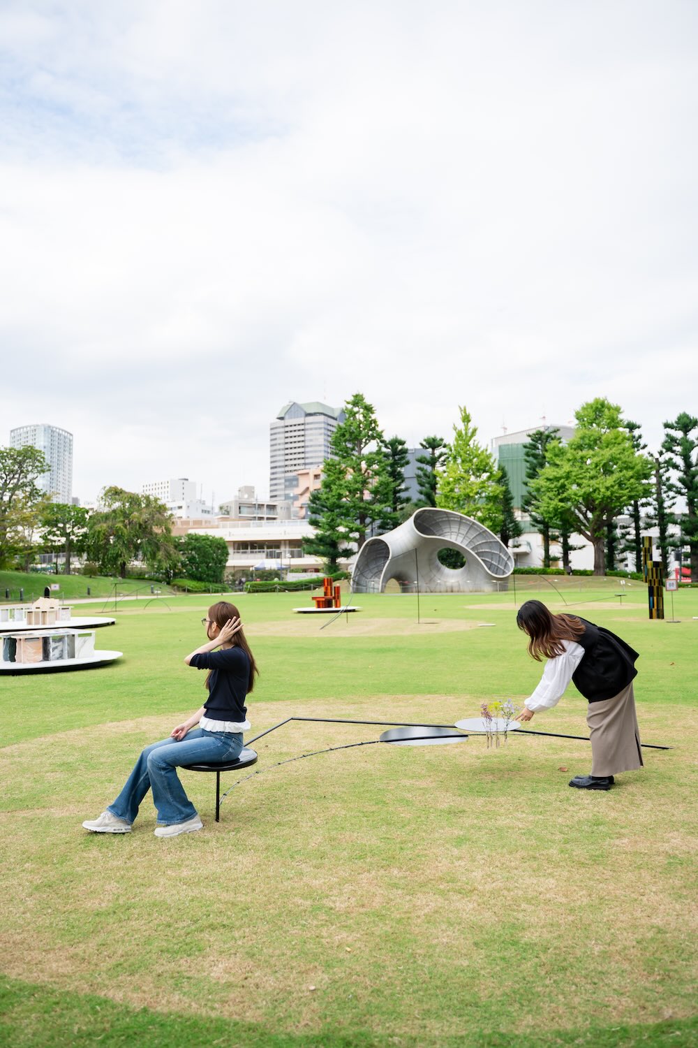 山田紗子建築設計事務所〈drawing chair　（ドローイングチェア）〉