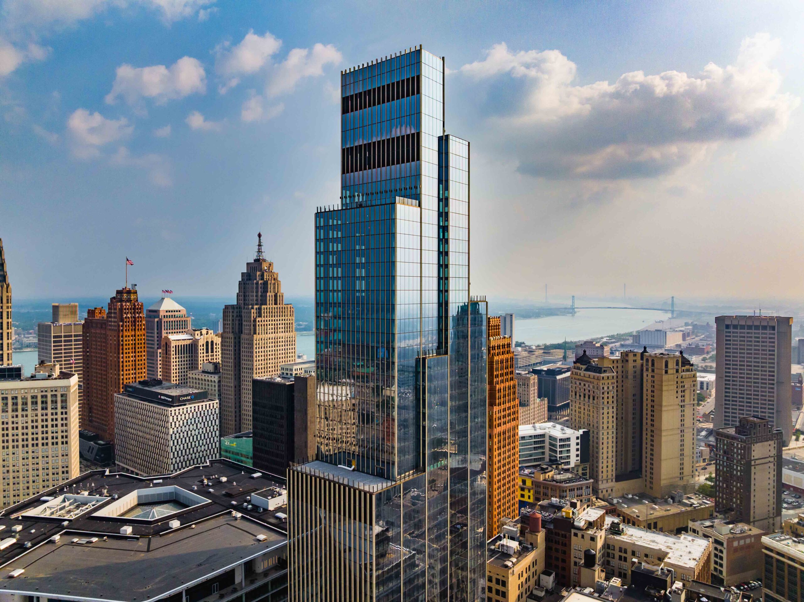 〈ハドソンズ・デトロイト（Hudson’s Detroit）〉SHoPアーキテクツ（SHoP Architects）