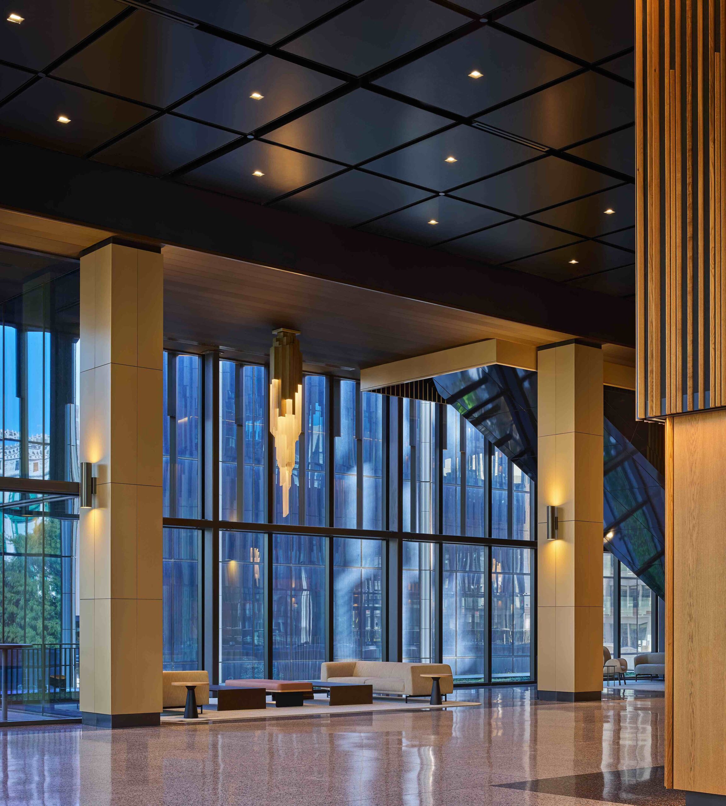 〈ハドソンズ・デトロイト（Hudson’s Detroit）〉SHoPアーキテクツ（SHoP Architects）