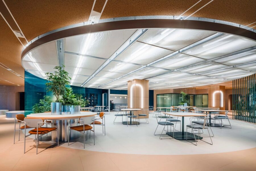 東洋エンジニアリング 本社オフィス Bay Tech Makuhari / イトーキ