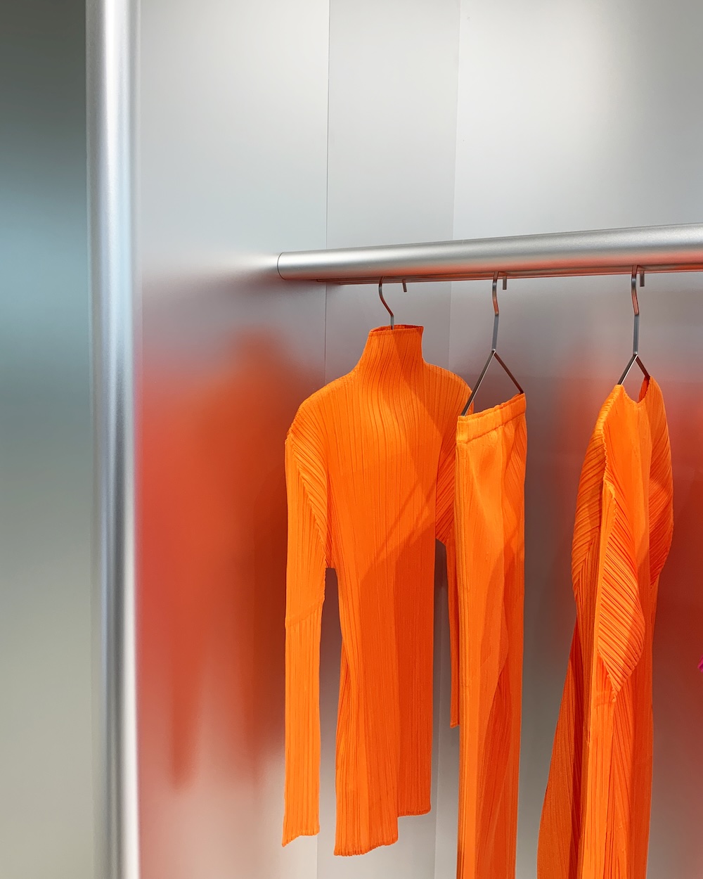 吉岡徳仁デザイン事務所〈PLEATS PLEASE ISSEY MIYAKE / AOYAMA〉