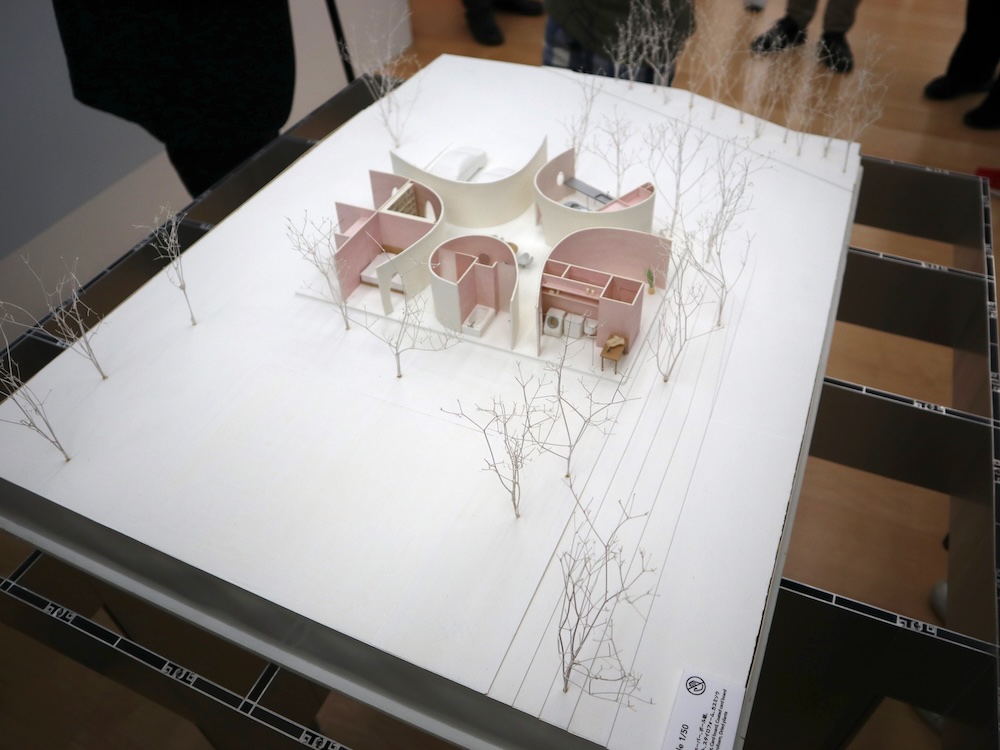 横須賀美術館「山本理顕展　コミュニティーと建築」