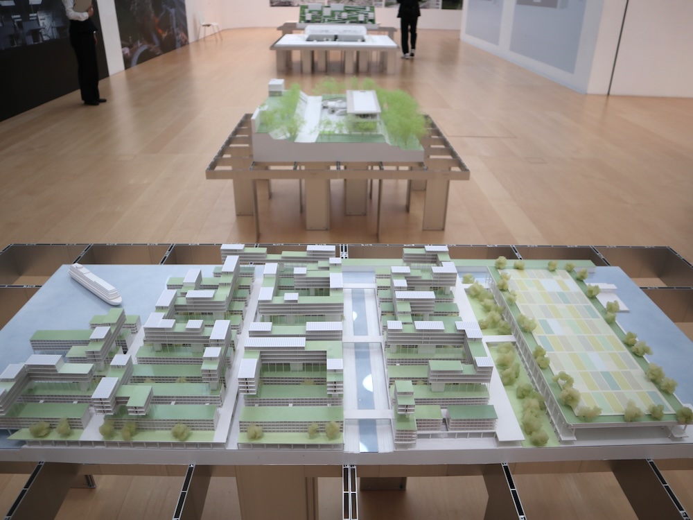 横須賀美術館「山本理顕展　コミュニティーと建築」