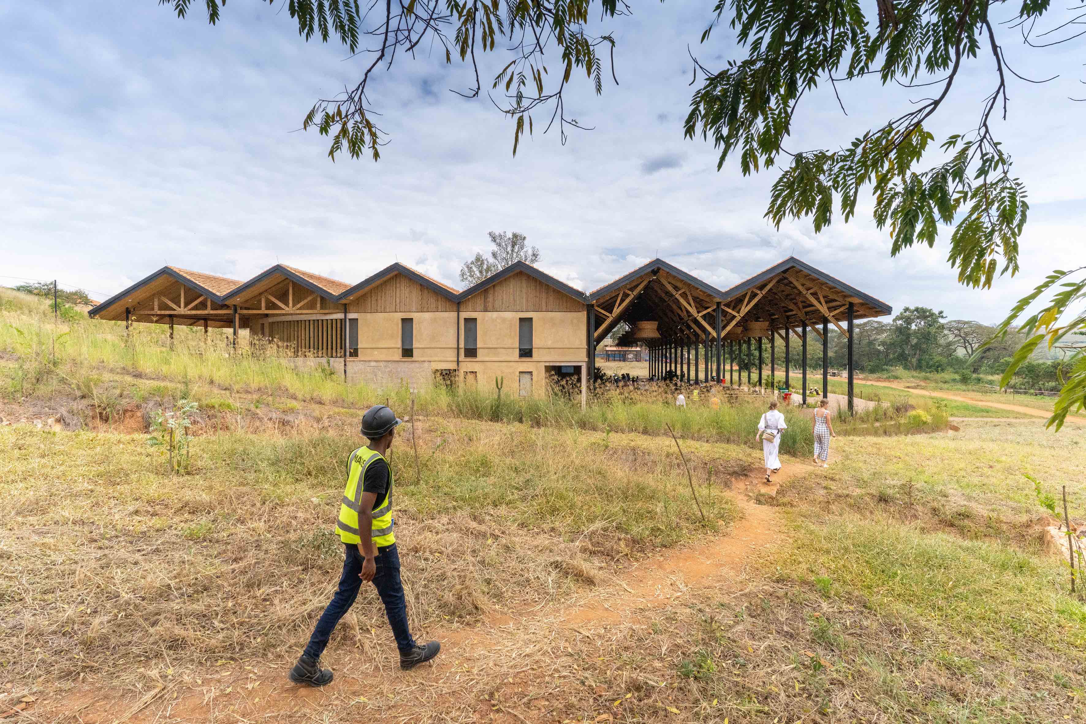 〈RICA（Rwanda Institute for Conservation Agriculture）〉MASSデザイングループ（MASS Design Group）