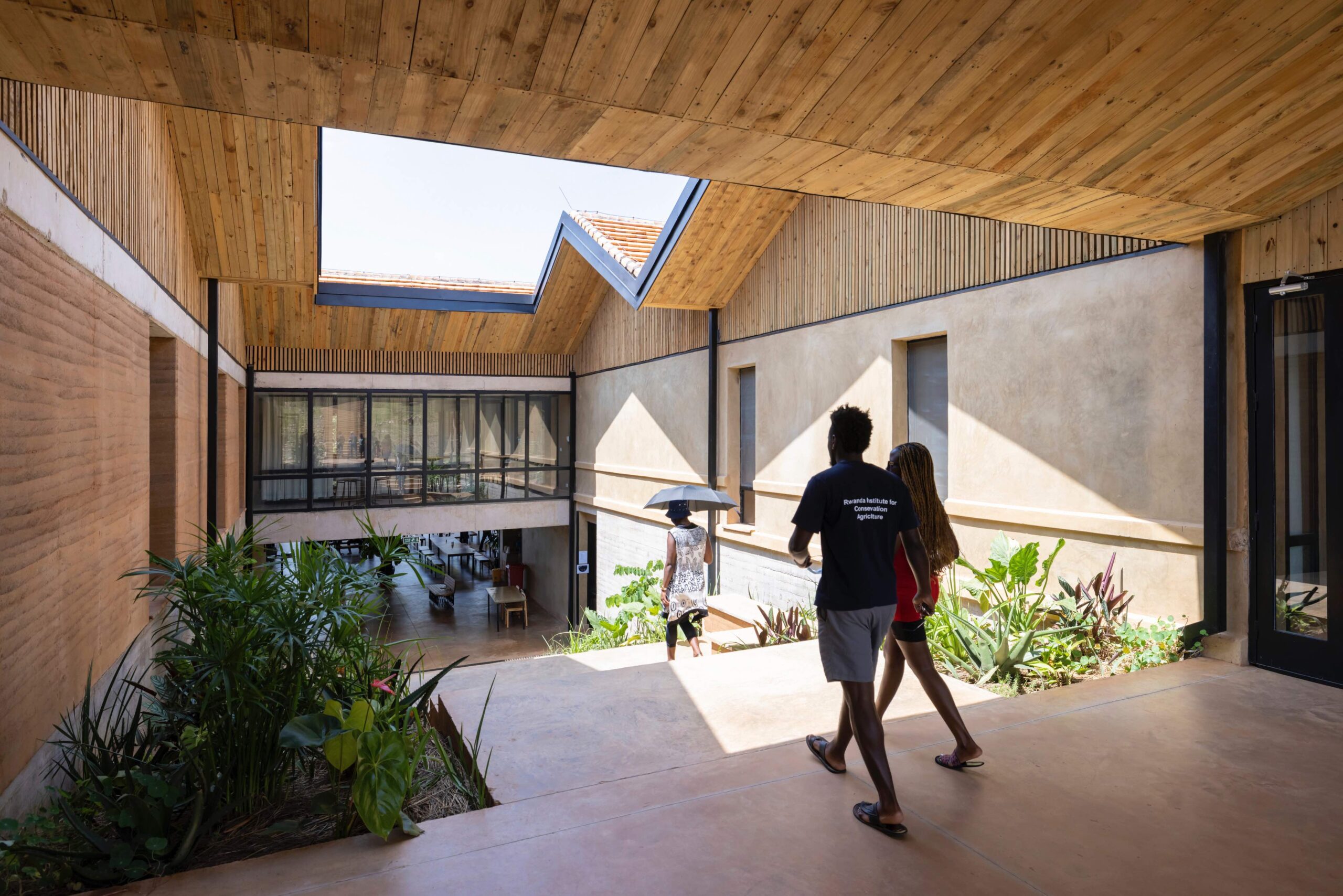 〈RICA（Rwanda Institute for Conservation Agriculture）〉MASSデザイングループ（MASS Design Group）